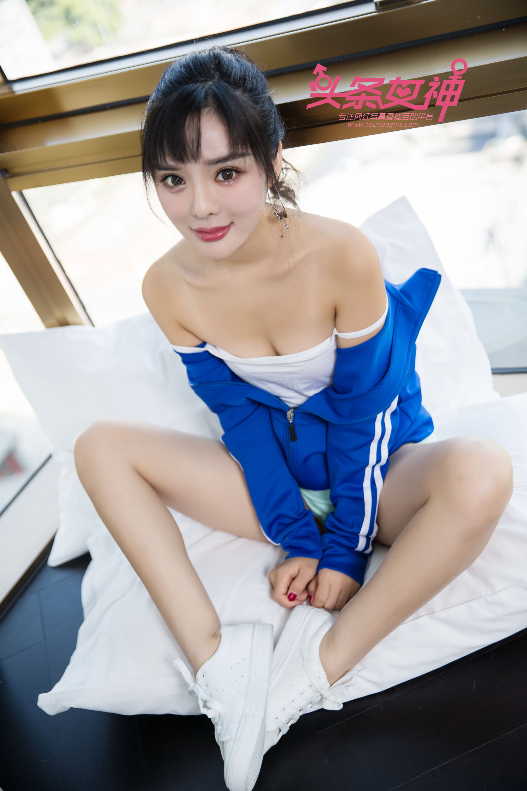 周熙妍《期中考试》 [头条女神Toutiaogirls]