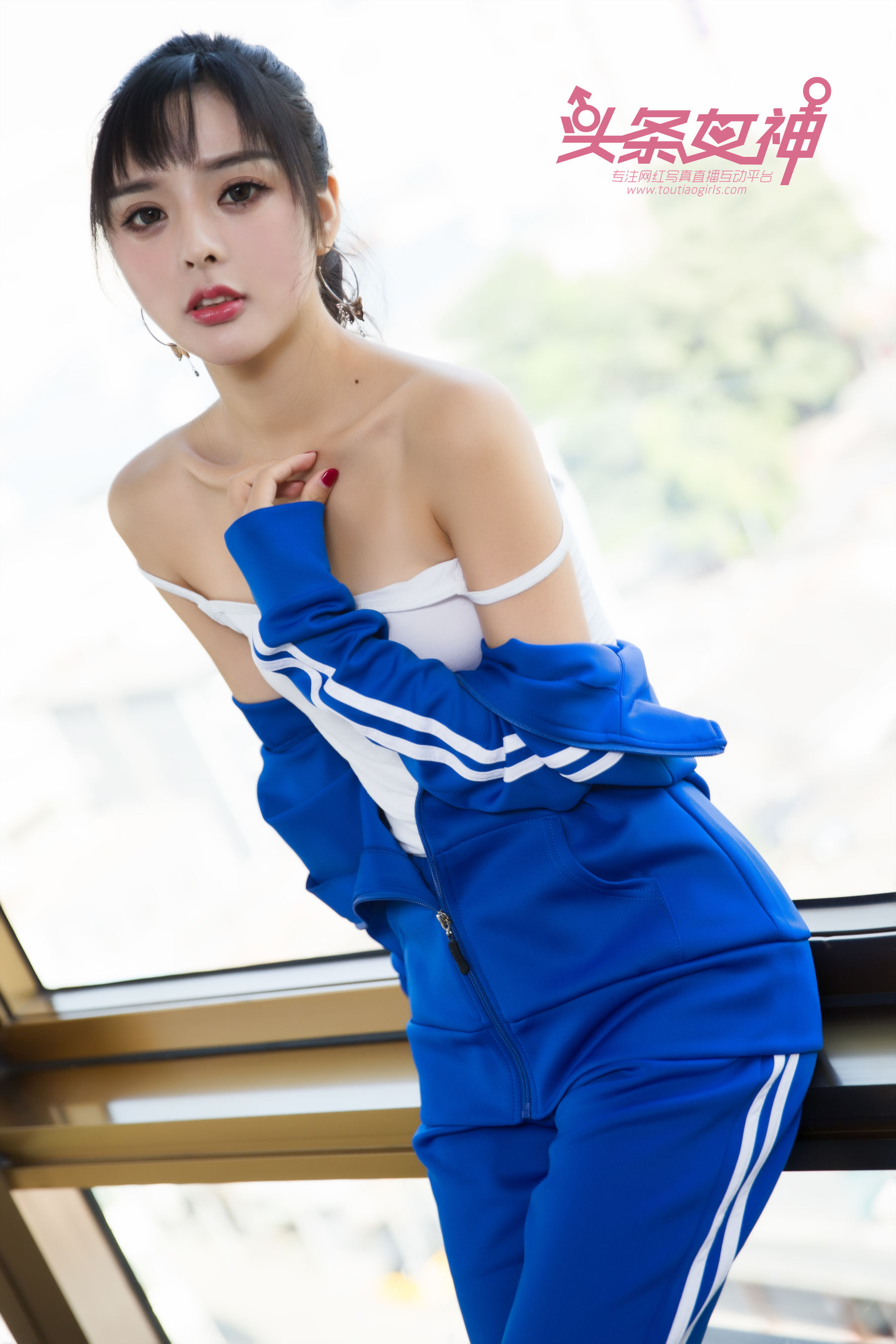 周熙妍《期中考试》 [头条女神Toutiaogirls]