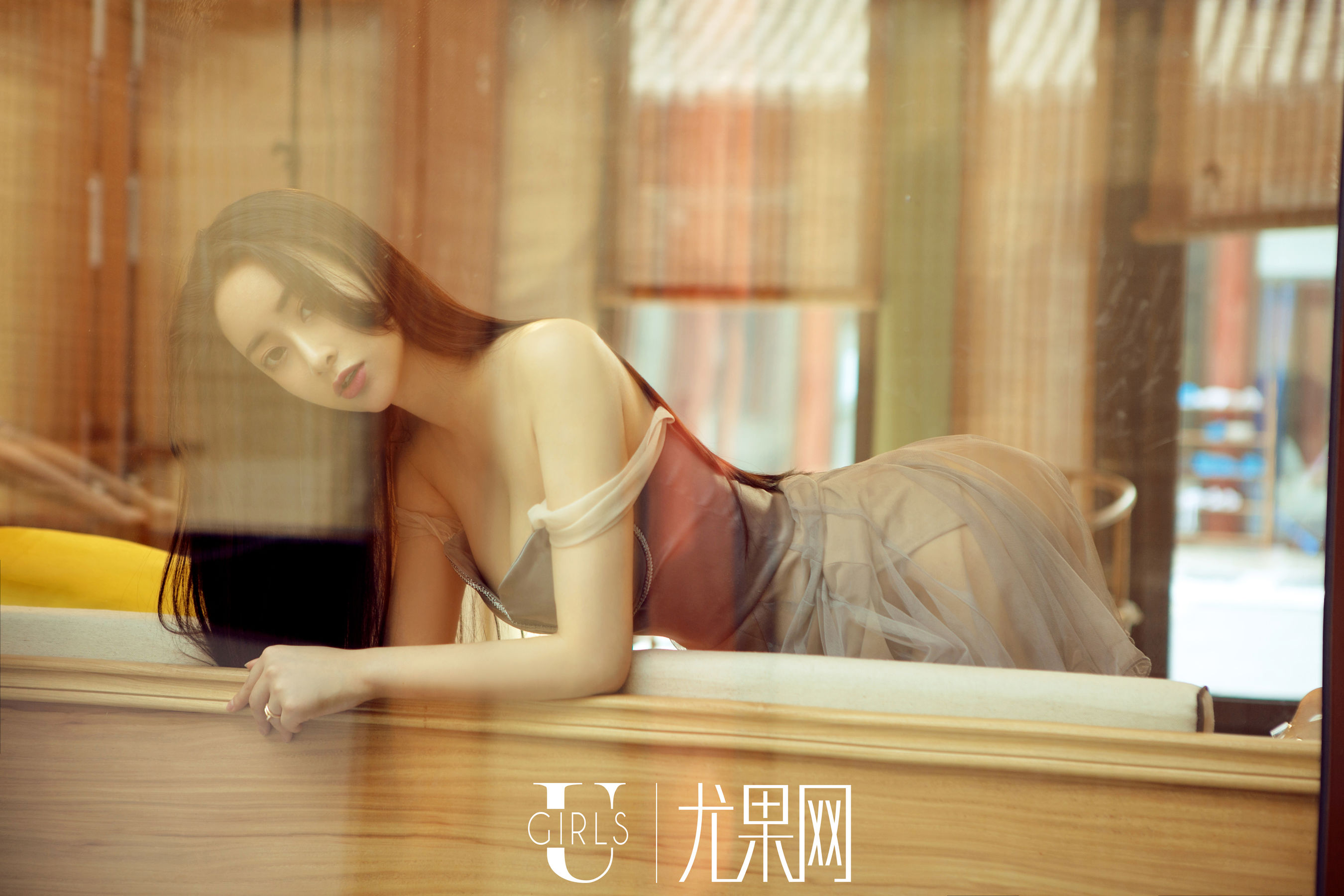 穆菲菲《复古风情》 [尤果Ugirls] U309