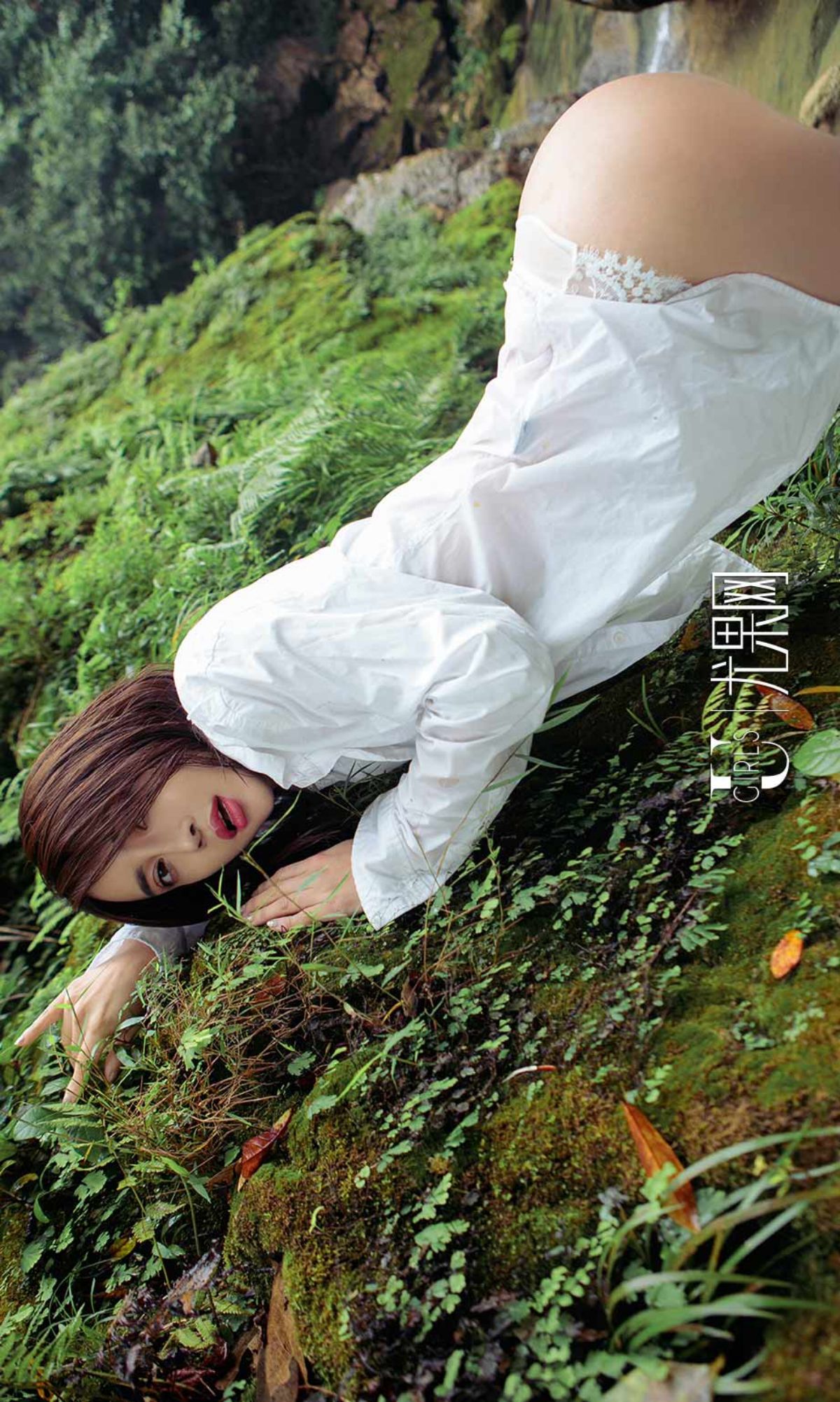 武一瑾萱《风光乍泄》 [尤果圈Ugirls] NO.899