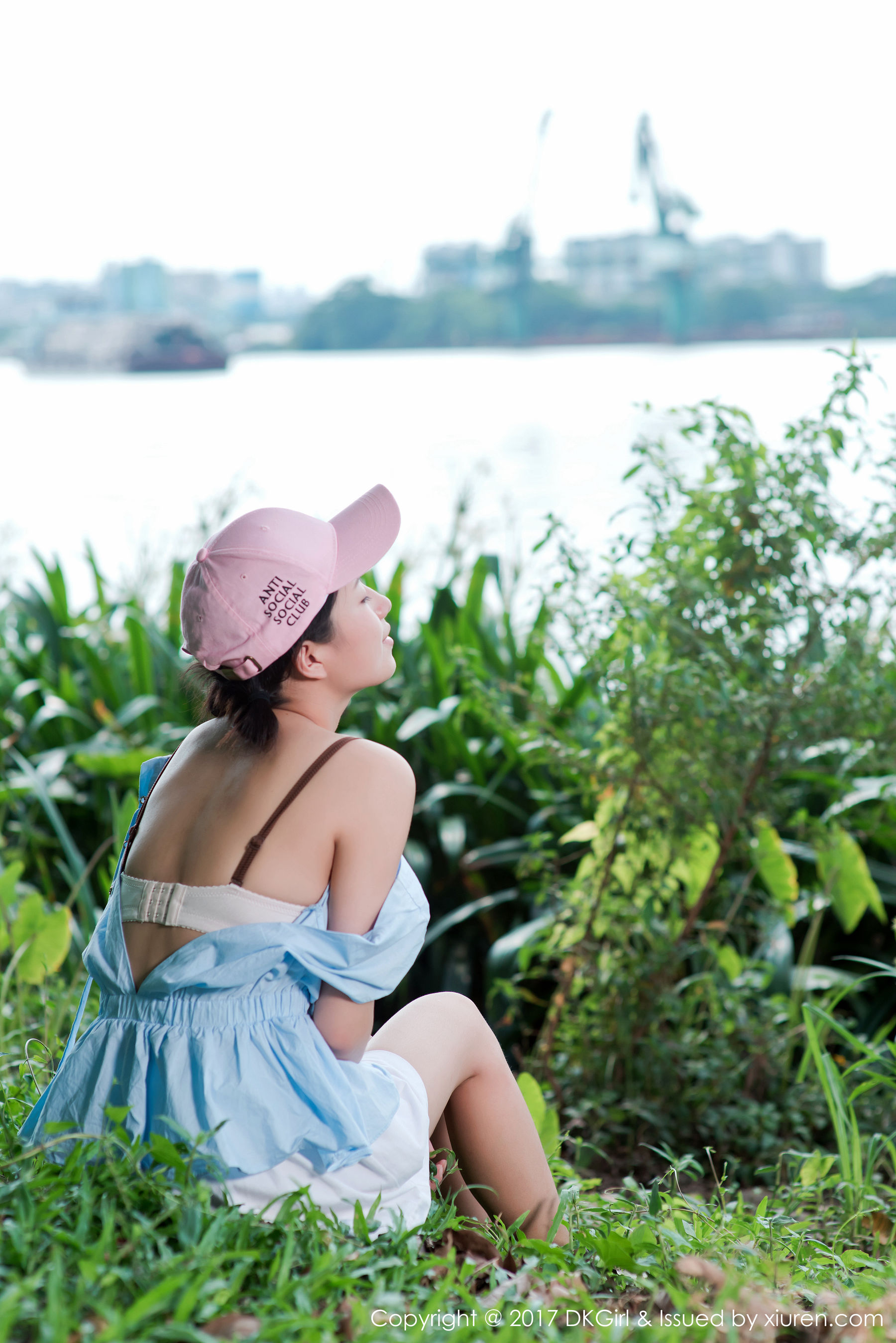 仓井优香《童颜美乳，日系清纯少女，户外露出》 [御女郎DKGirl] Vol.039