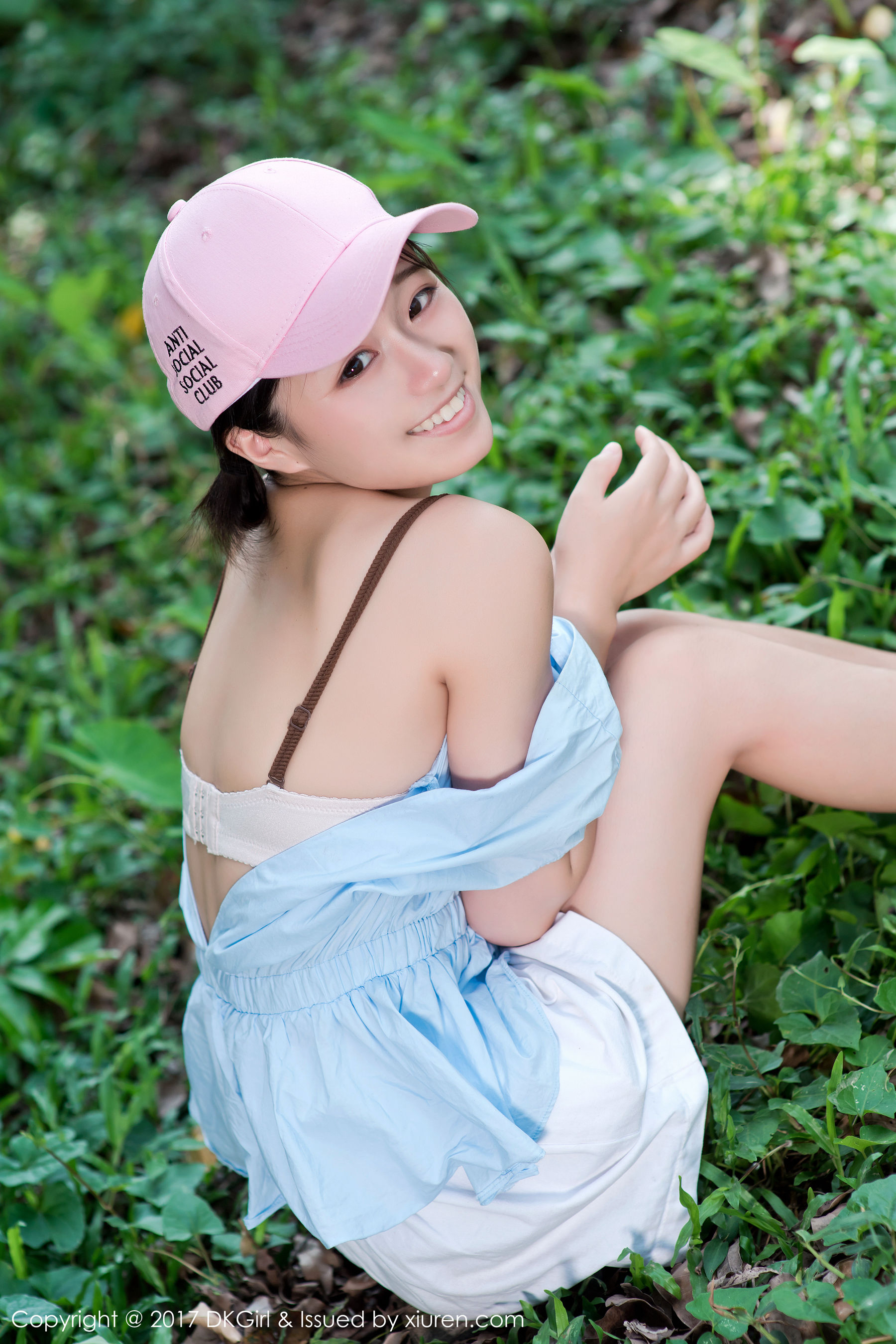 仓井优香《童颜美乳，日系清纯少女，户外露出》 [御女郎DKGirl] Vol.039