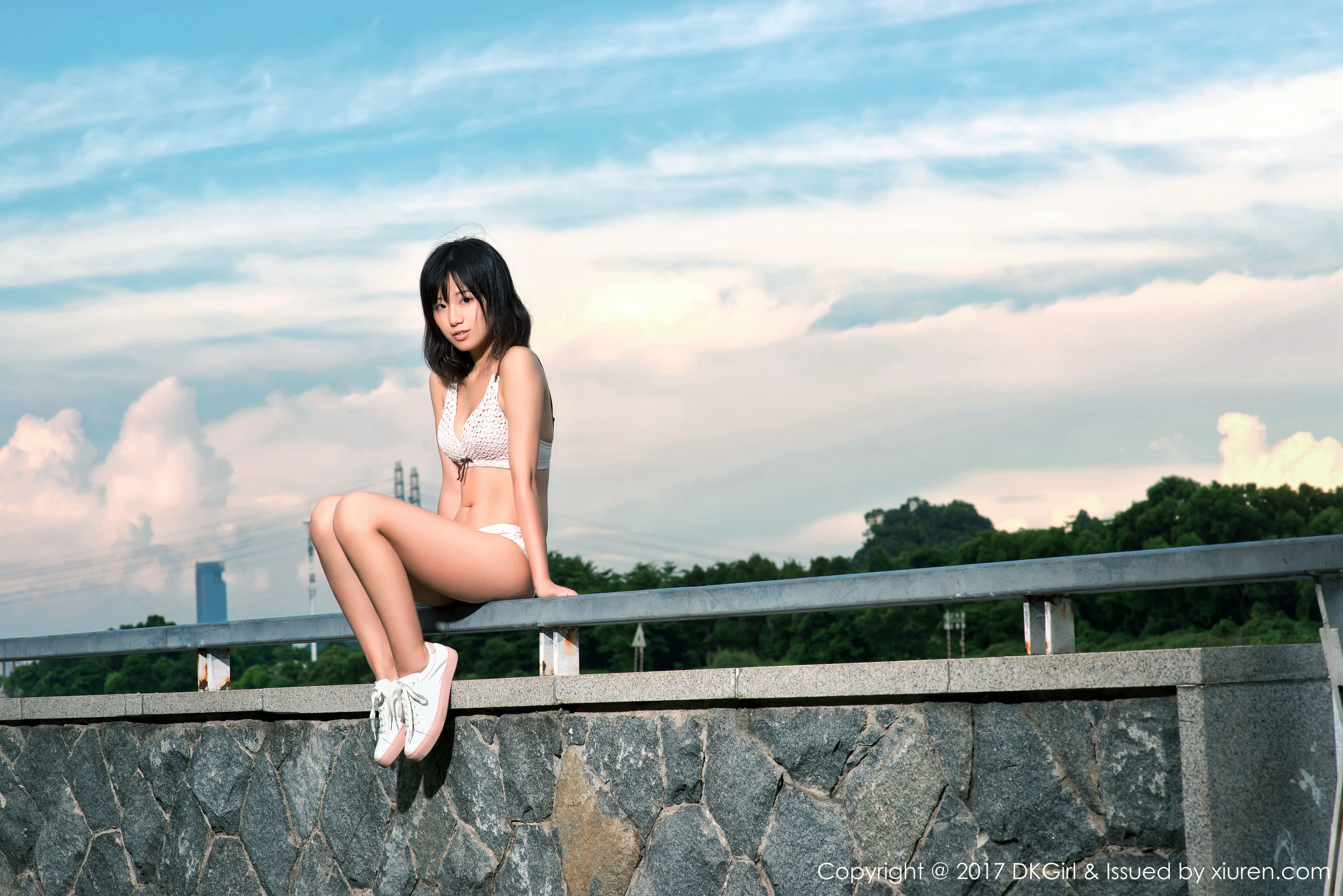 仓井优香《童颜美乳，日系清纯少女，户外露出》 [御女郎DKGirl] Vol.039