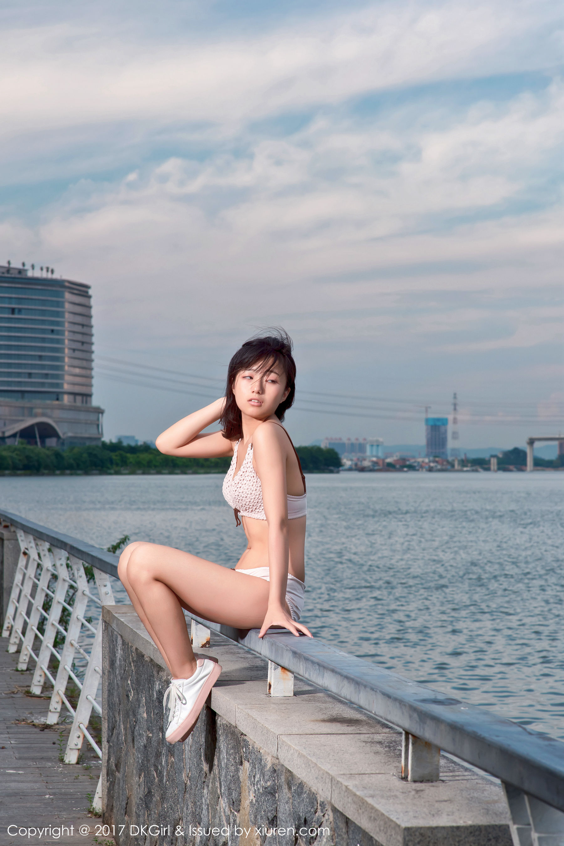 仓井优香《童颜美乳，日系清纯少女，户外露出》 [御女郎DKGirl] Vol.039