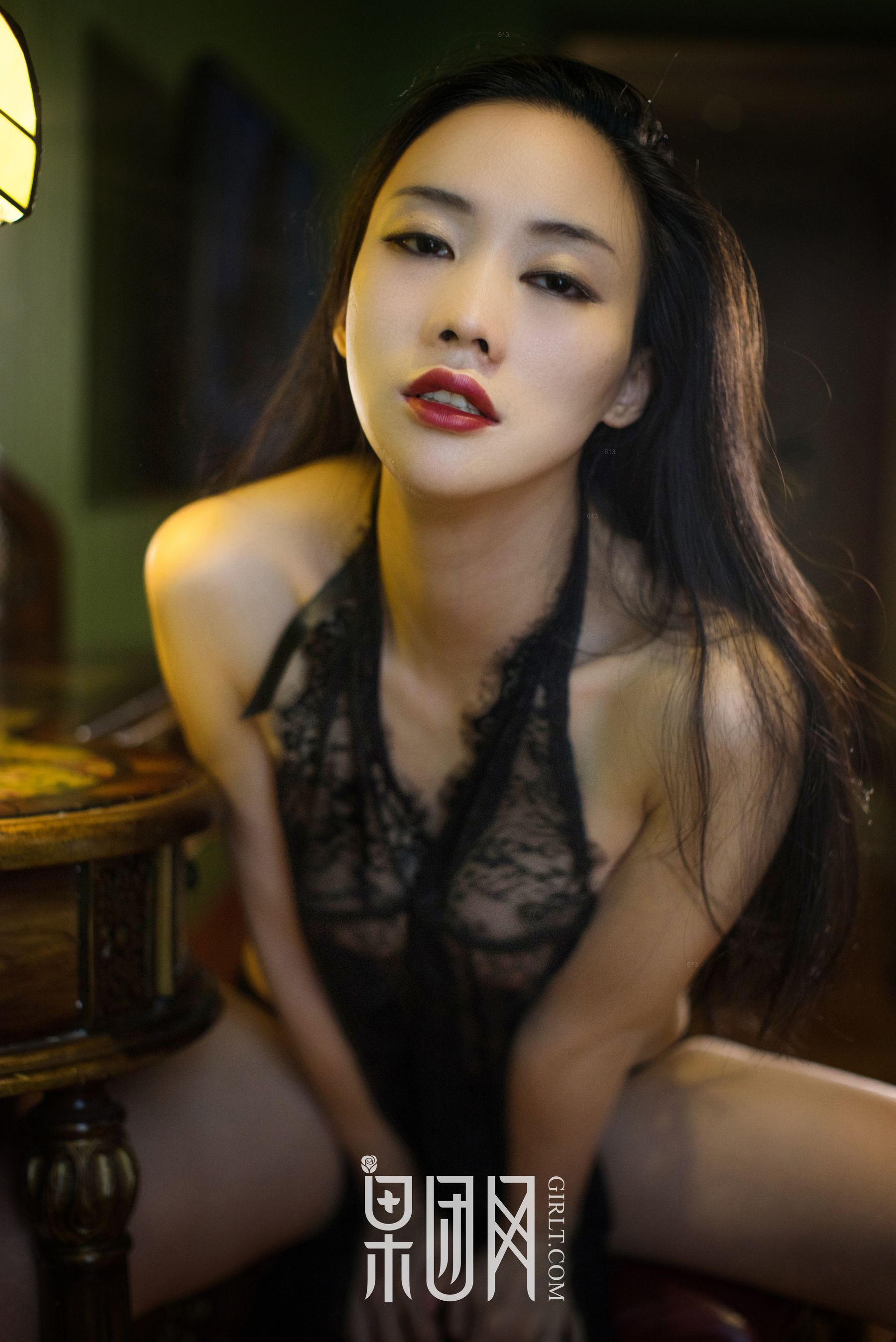 EMILY《黑丝裹体，东方美人今夜为你绽放》 [果团网Girlt] NO.071