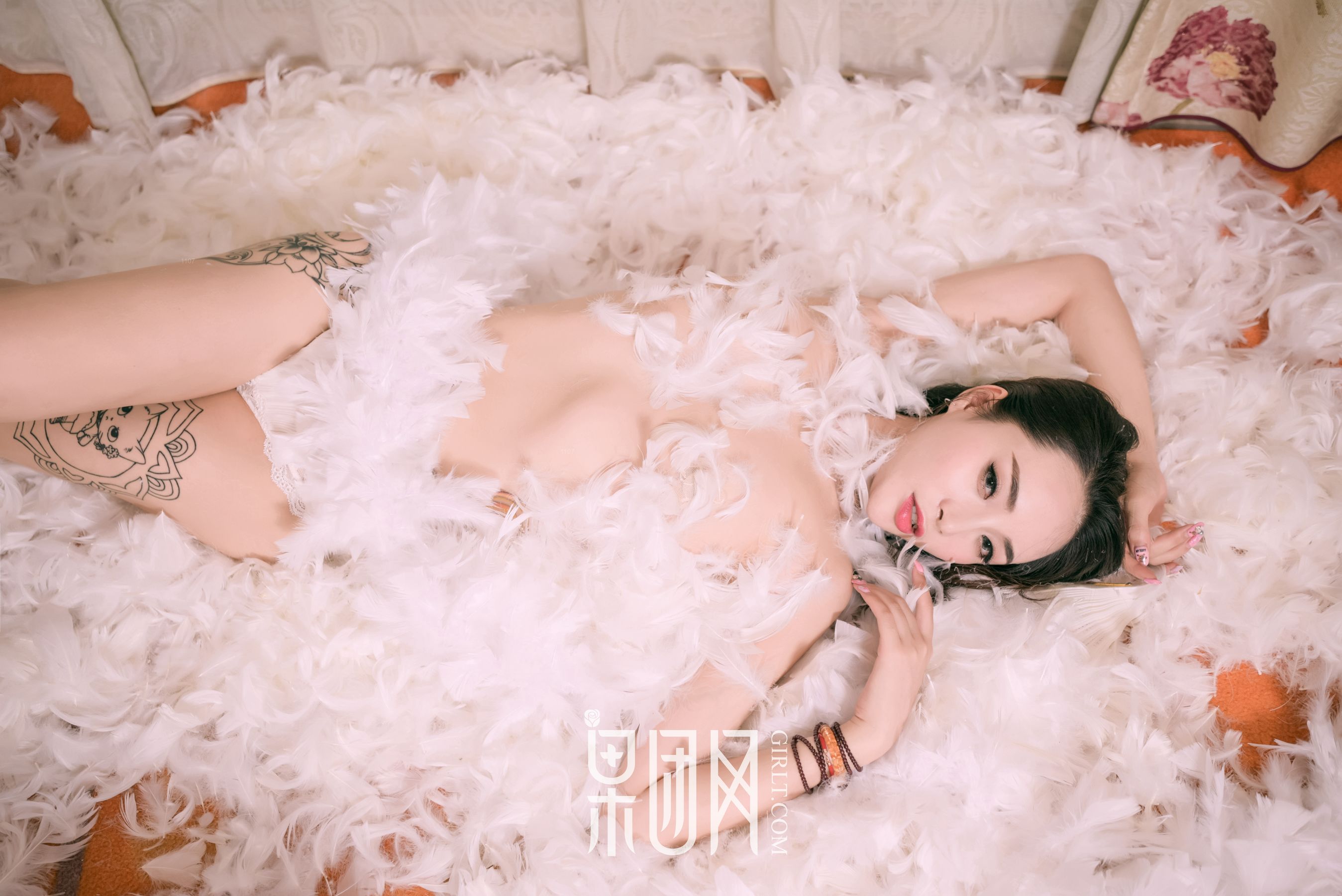 张小喵《乳神不一样的诱惑》 [果团网Girlt] NO.077