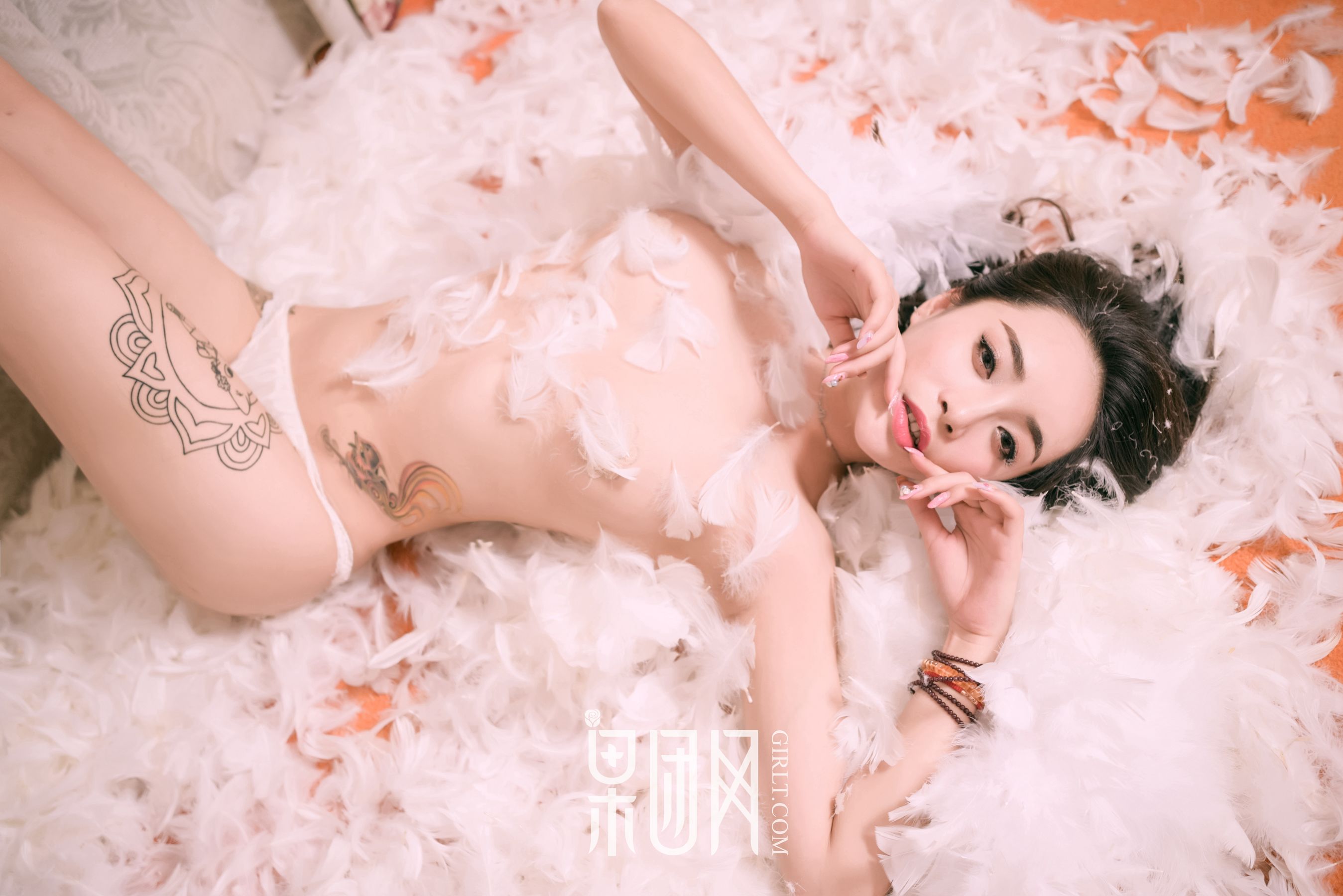 张小喵《乳神不一样的诱惑》 [果团网Girlt] NO.077