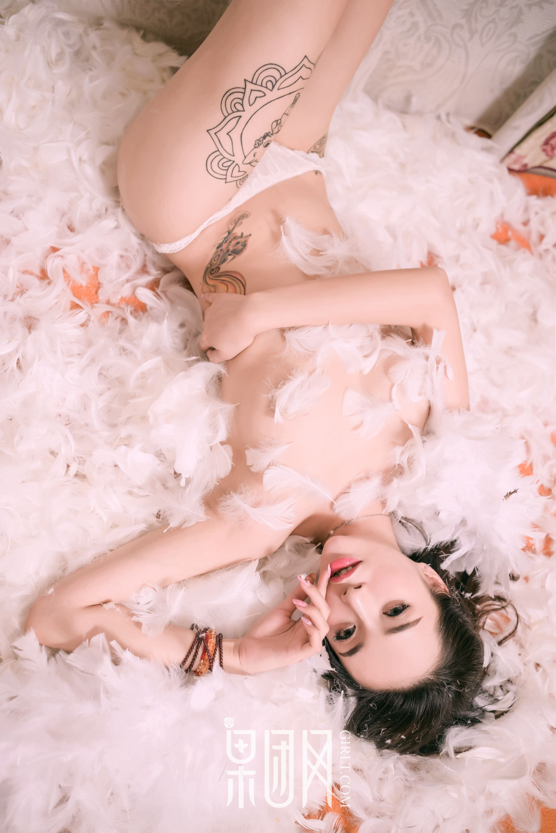 张小喵《乳神不一样的诱惑》 [果团网Girlt] NO.077