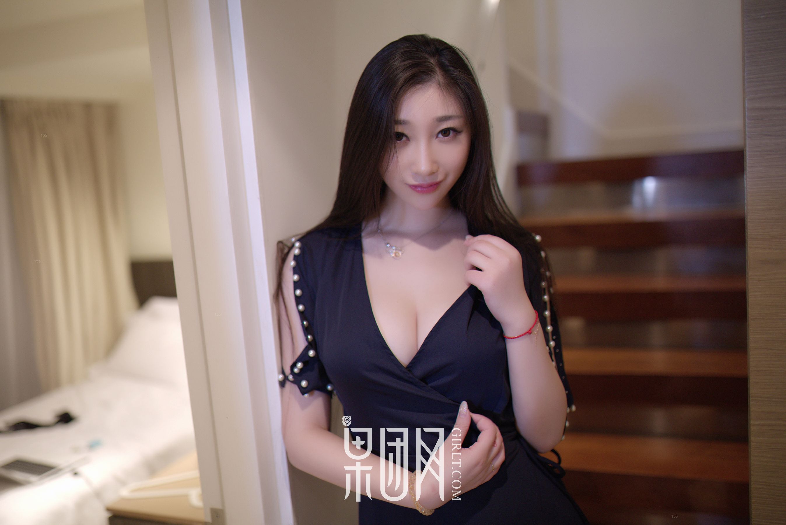 妲己_Toxic《制服系列之当女神脱掉盛装！》 [果团网Girlt] NO.084