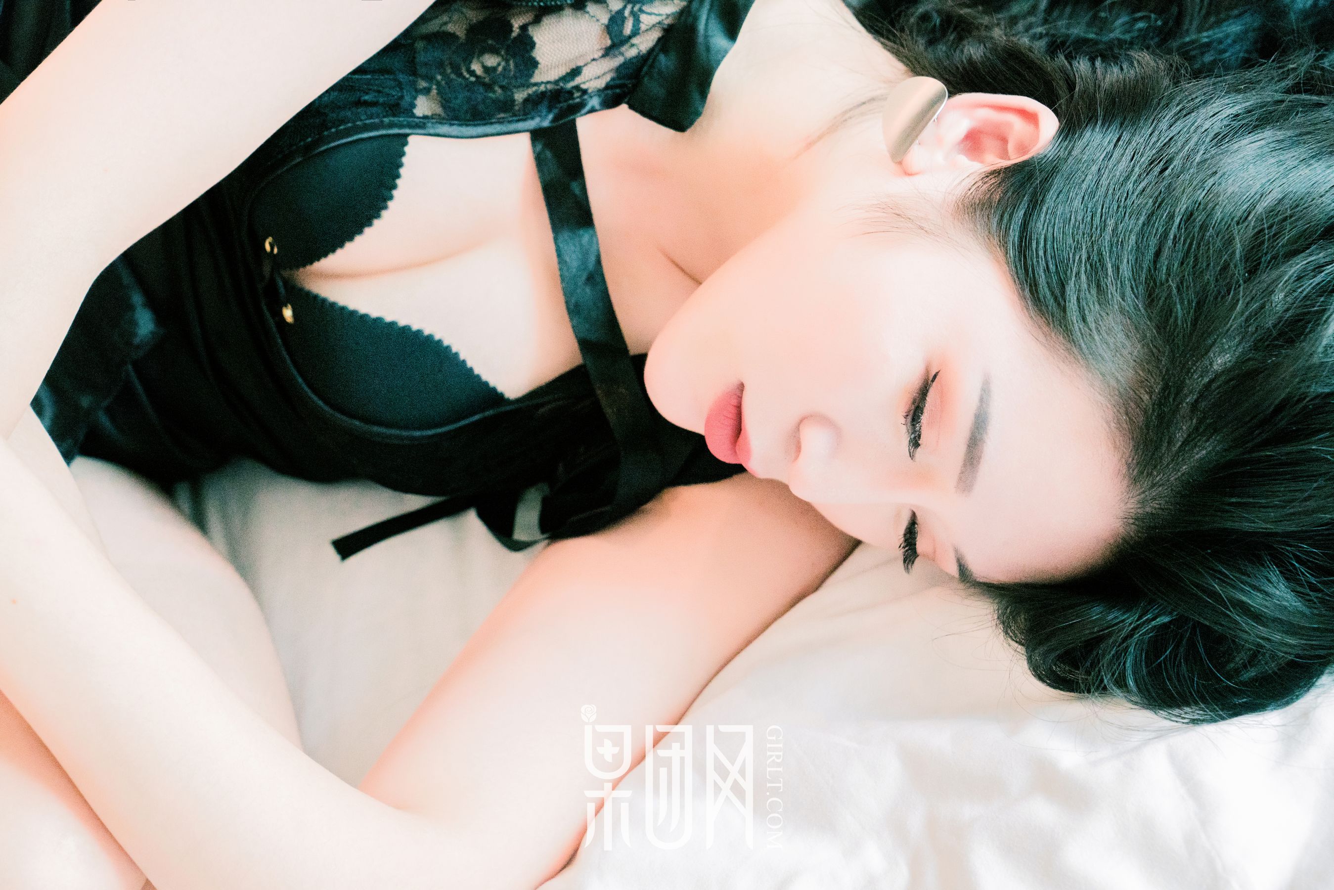 萌眼女神panda果团首秀 [果团网Girlt] NO.087