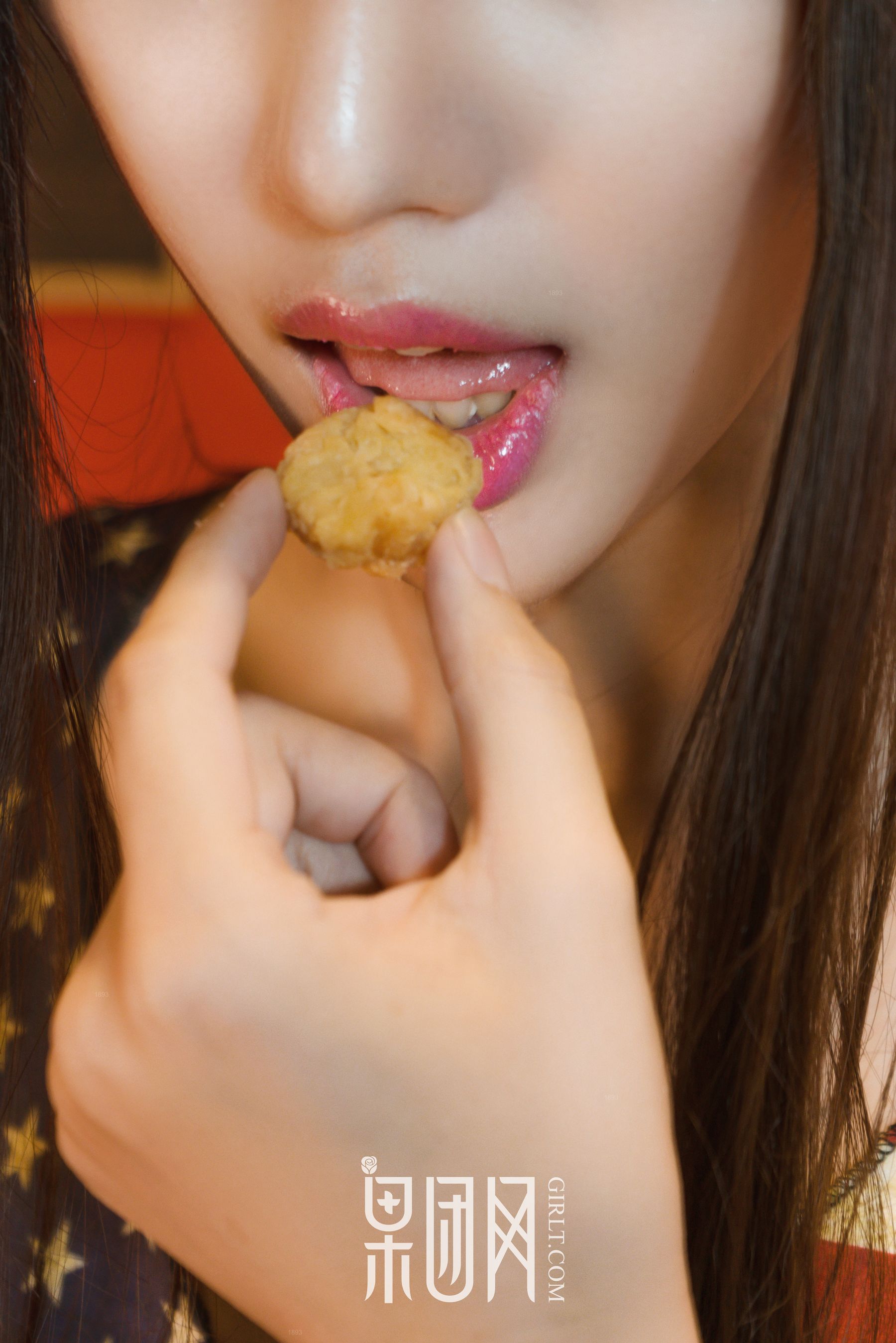 宓兔兔er《抚慰单身汪的心灵!》 [果团网Girlt] NO.095