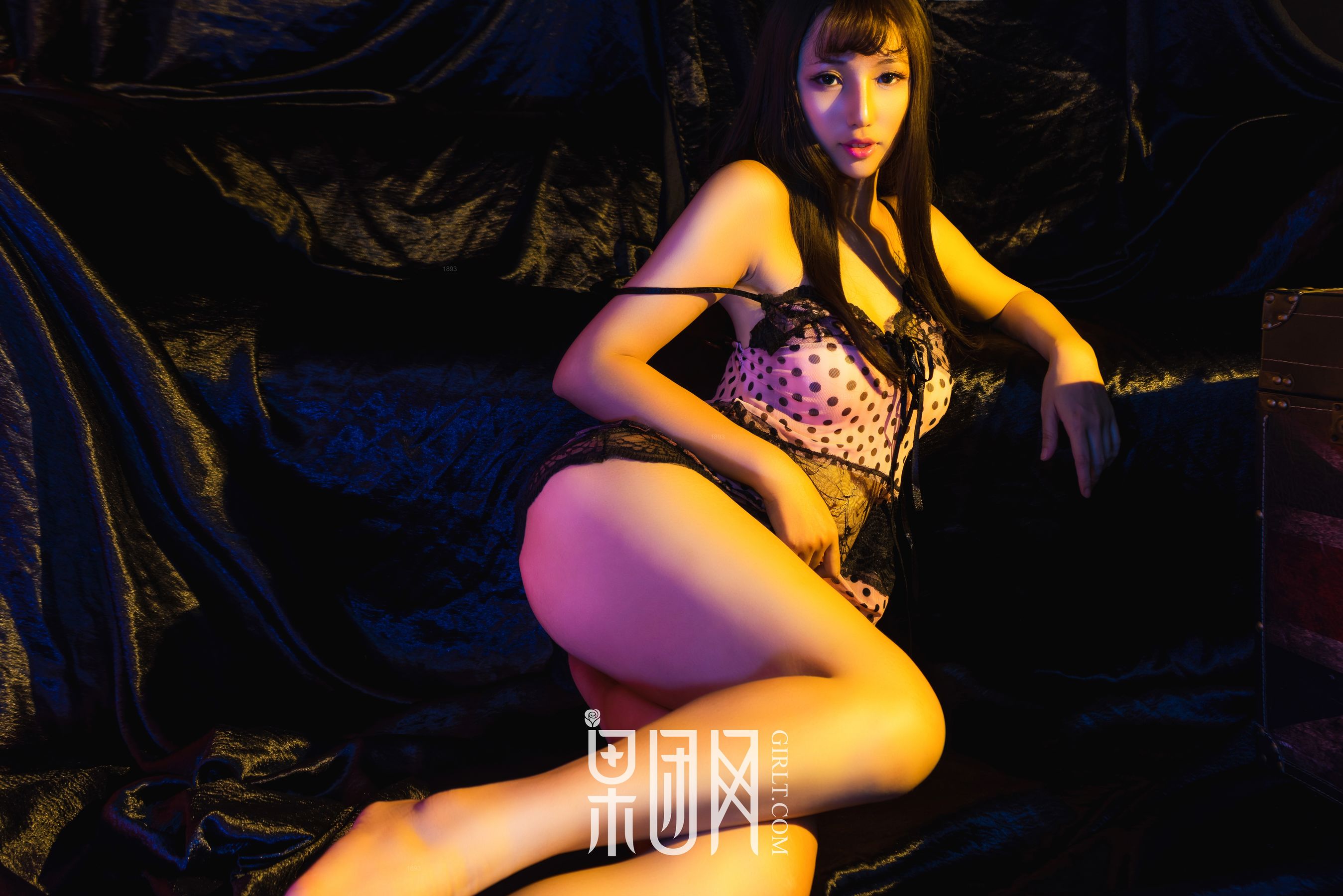 宓兔兔er《抚慰单身汪的心灵!》 [果团网Girlt] NO.095