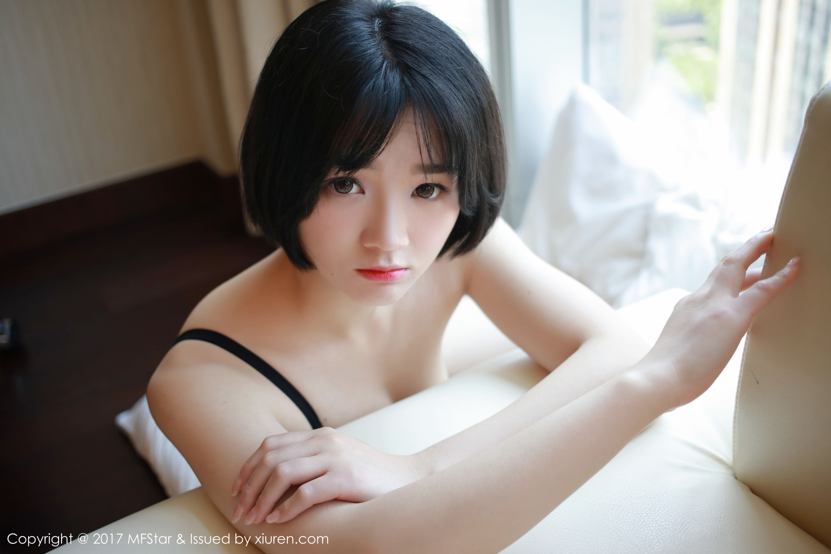 悦爷妖精《妖艳的玫瑰》 [模范学院MFStar] Vol.110