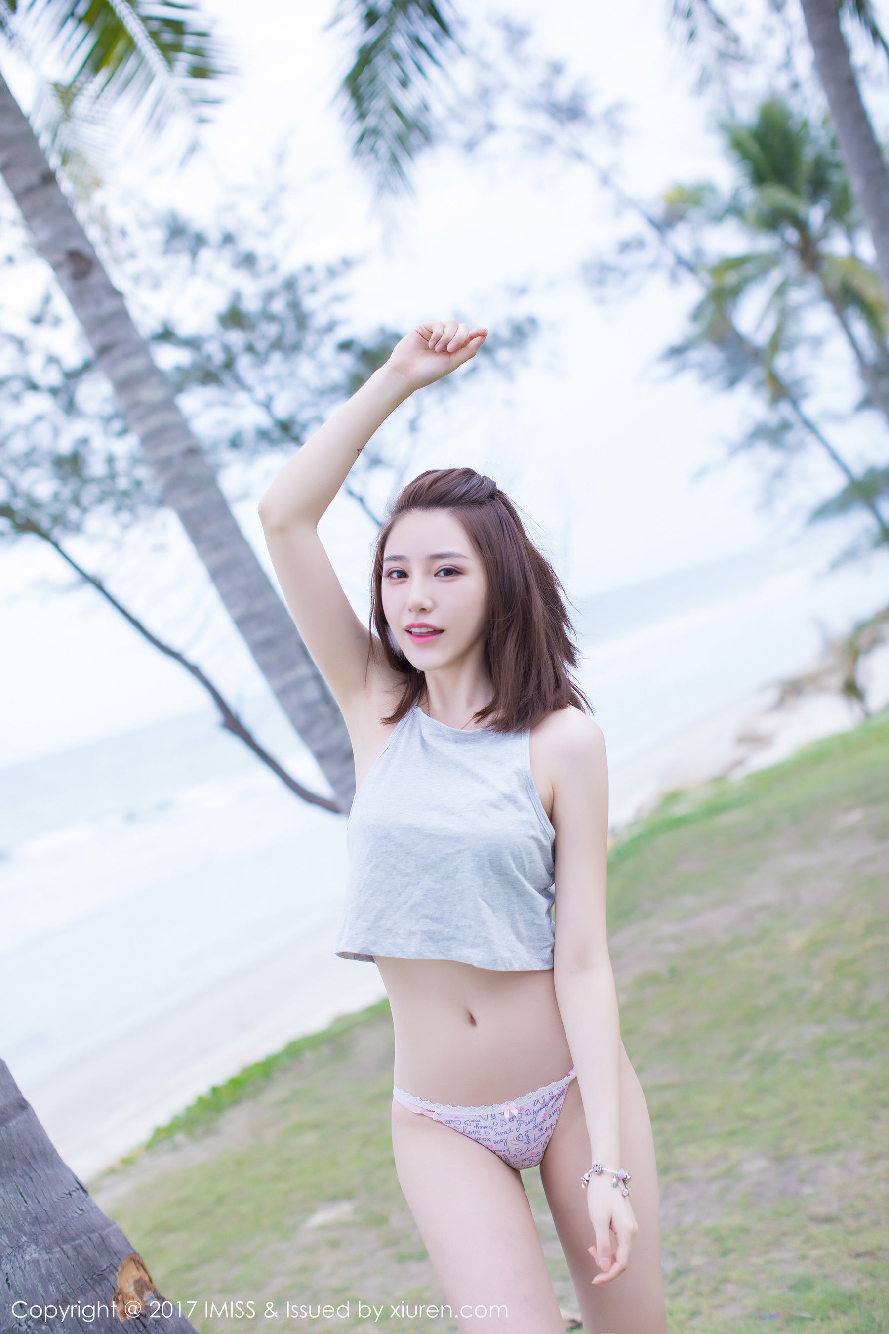 刘奕宁Lynn《蕾丝内衣+性感肚兜》 [爱蜜社IMiss] Vol.186