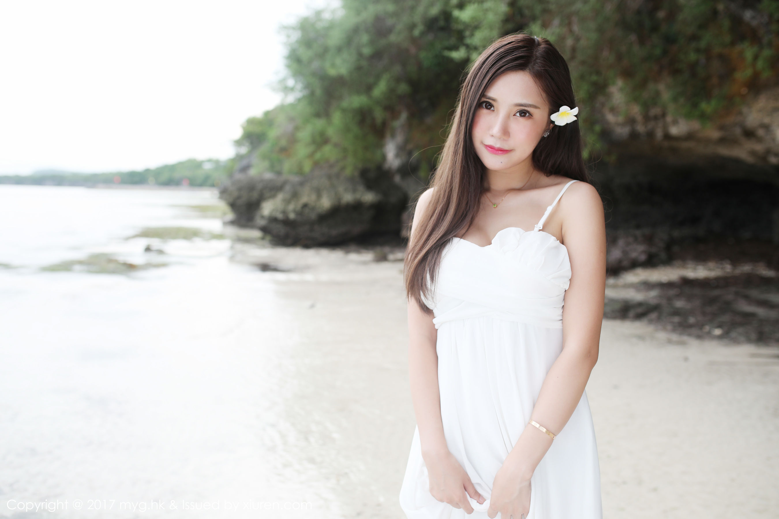 绮里ula《多套服装的合集》 [美媛馆MyGirl] Vol.266