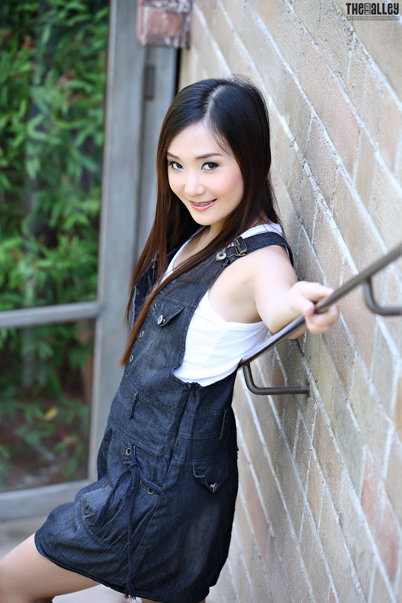Lolita Cheng《极品牛仔妹子》 [The Black Alley]