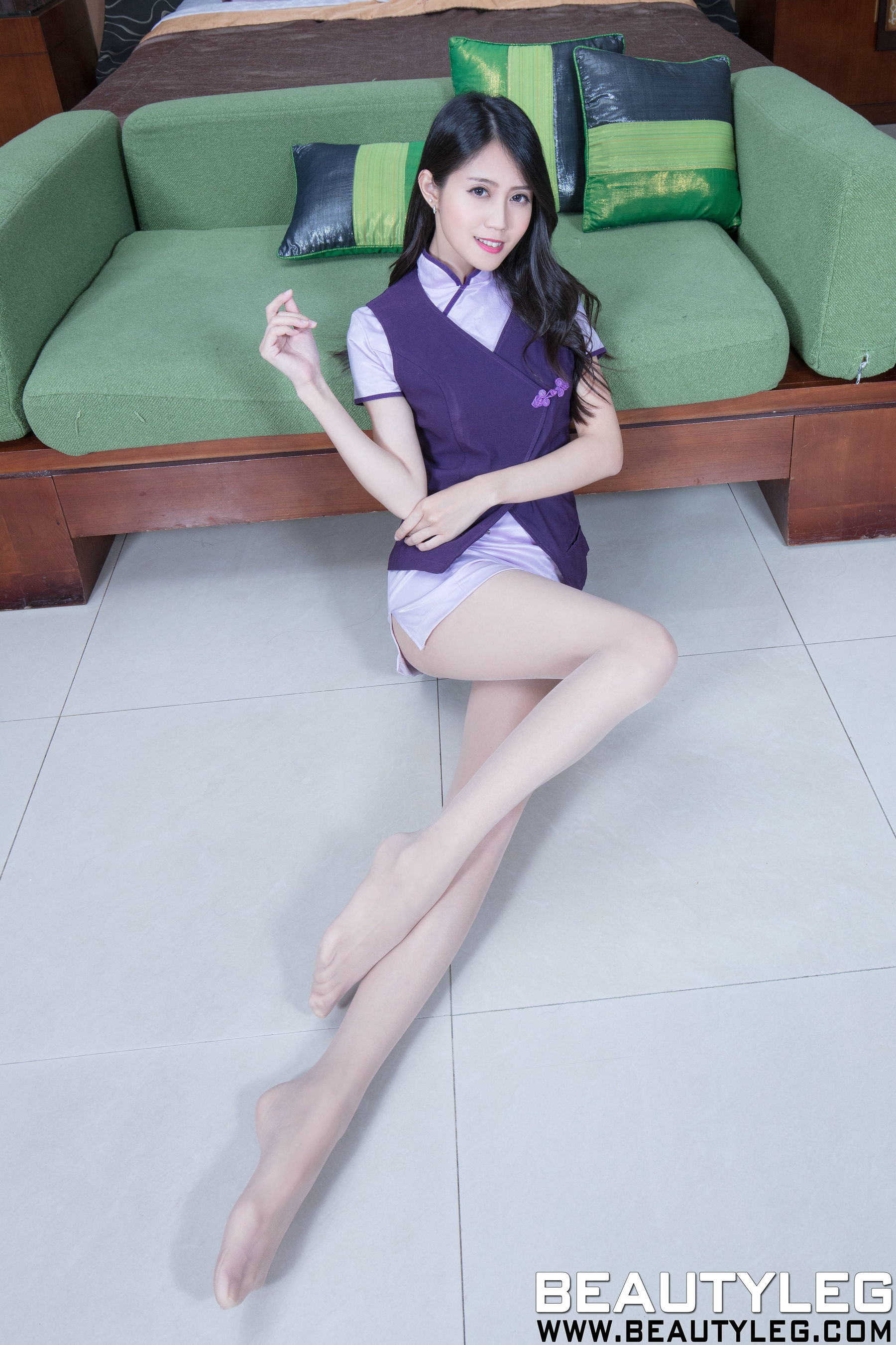 腿模Candy《肉丝制服》 [BeautyLeg] No.1546 美腿