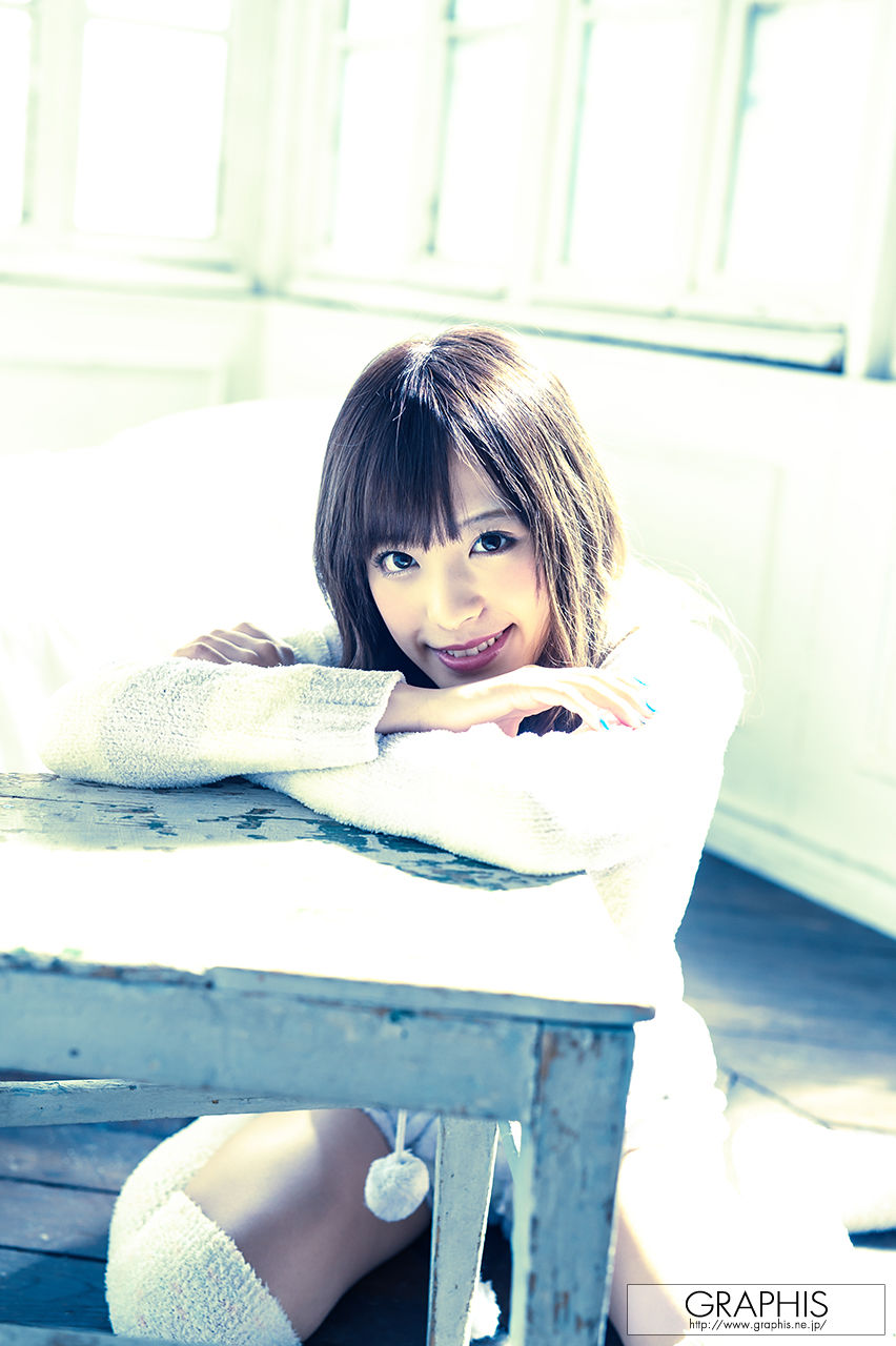 桃乃木かな Kana Momonogi [Graphis] Calender