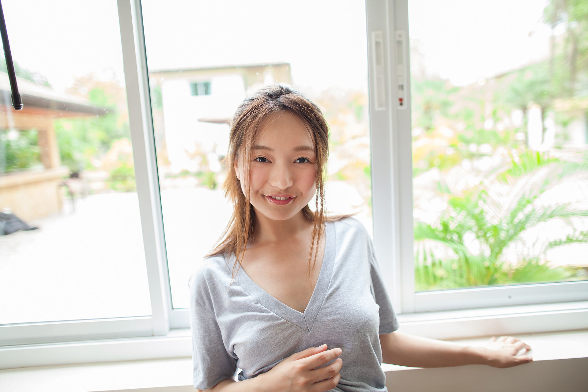 山中真由美+香月りお《T恤诱惑+浴室系列》 [Minisuka.tv]