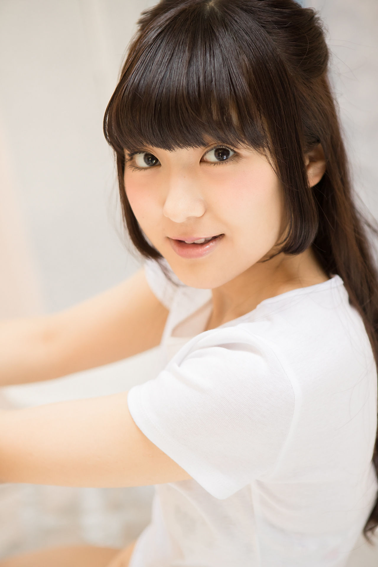 高梨あい《双马尾健身+背心系列》 [Minisuka.tv]
