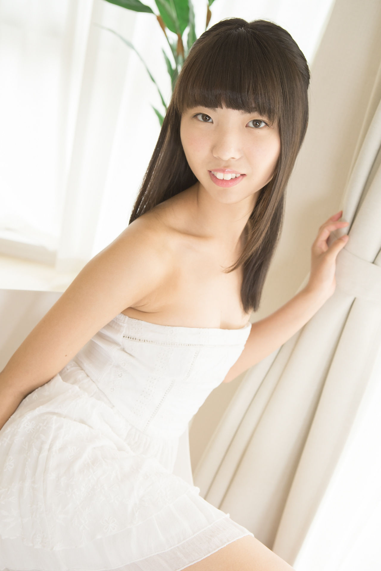 Kazane Nagatomo 永友風音《白色连衣裙》 [Minisuka.tv]