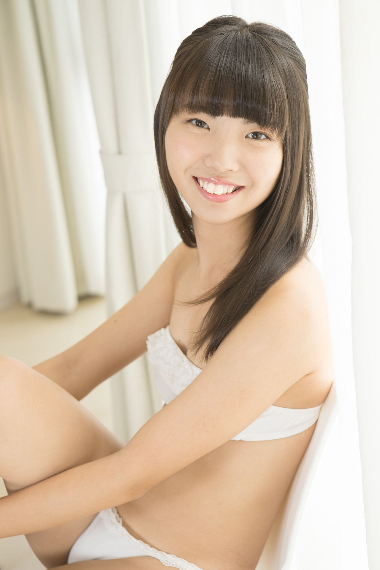 Kazane Nagatomo 永友風音《白色连衣裙》 [Minisuka.tv]