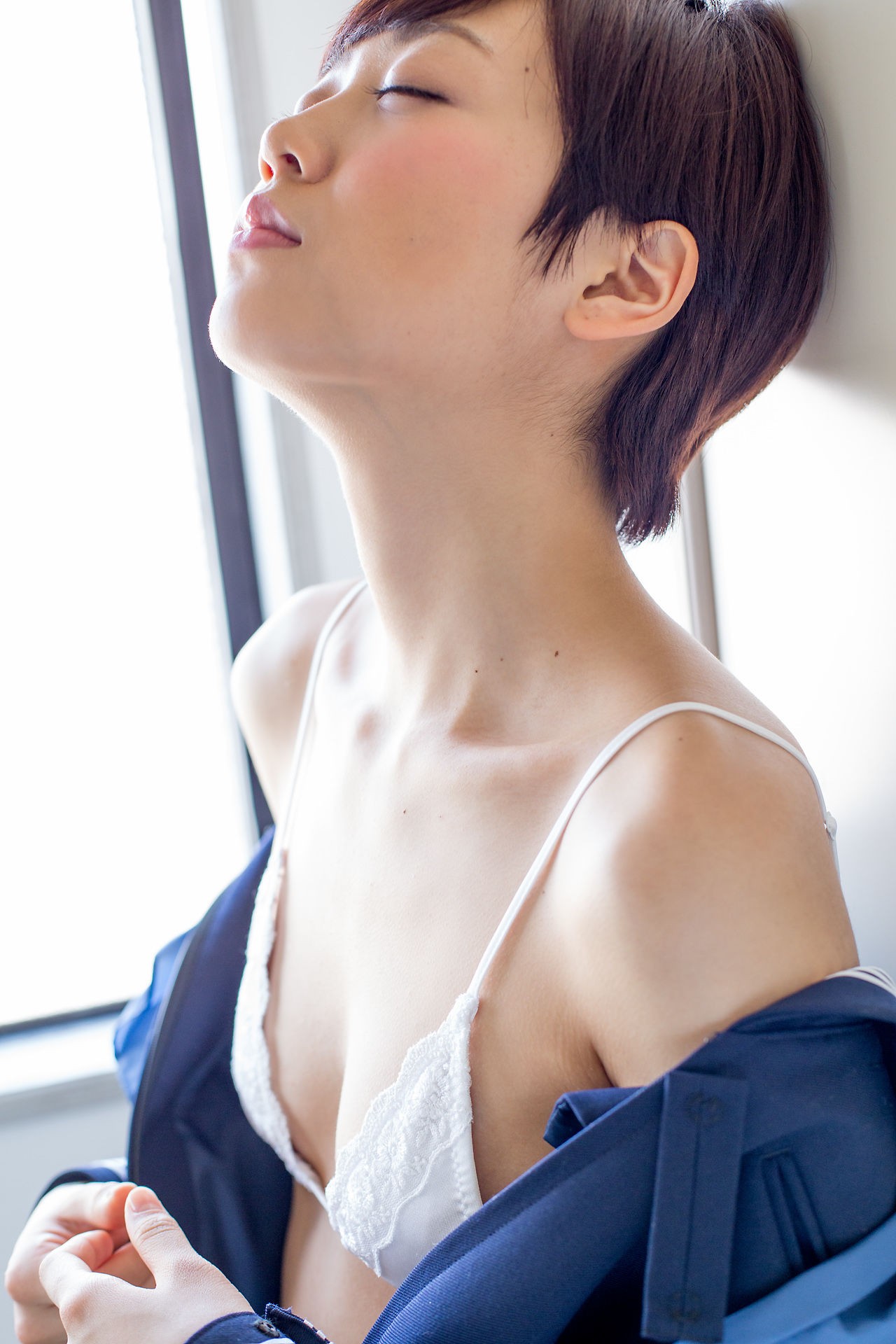 西野小春《黑丝制服+大胆诱惑》 [Minisuka.tv]