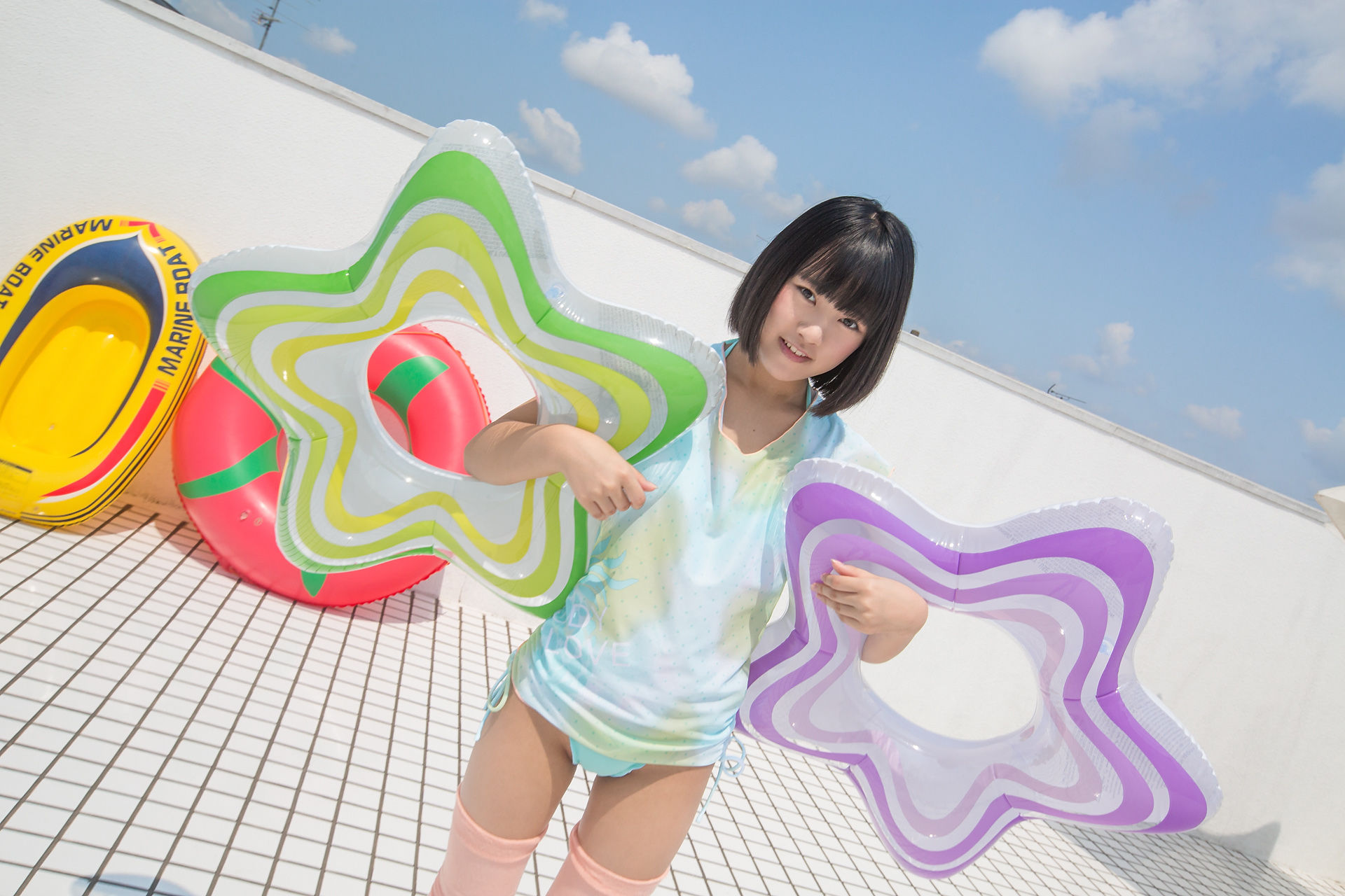 香月りお《阳光下的小萝莉》 [Minisuka.tv]