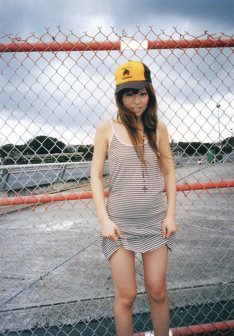若槻千夏《Chinatty》 [PhotoBook]
