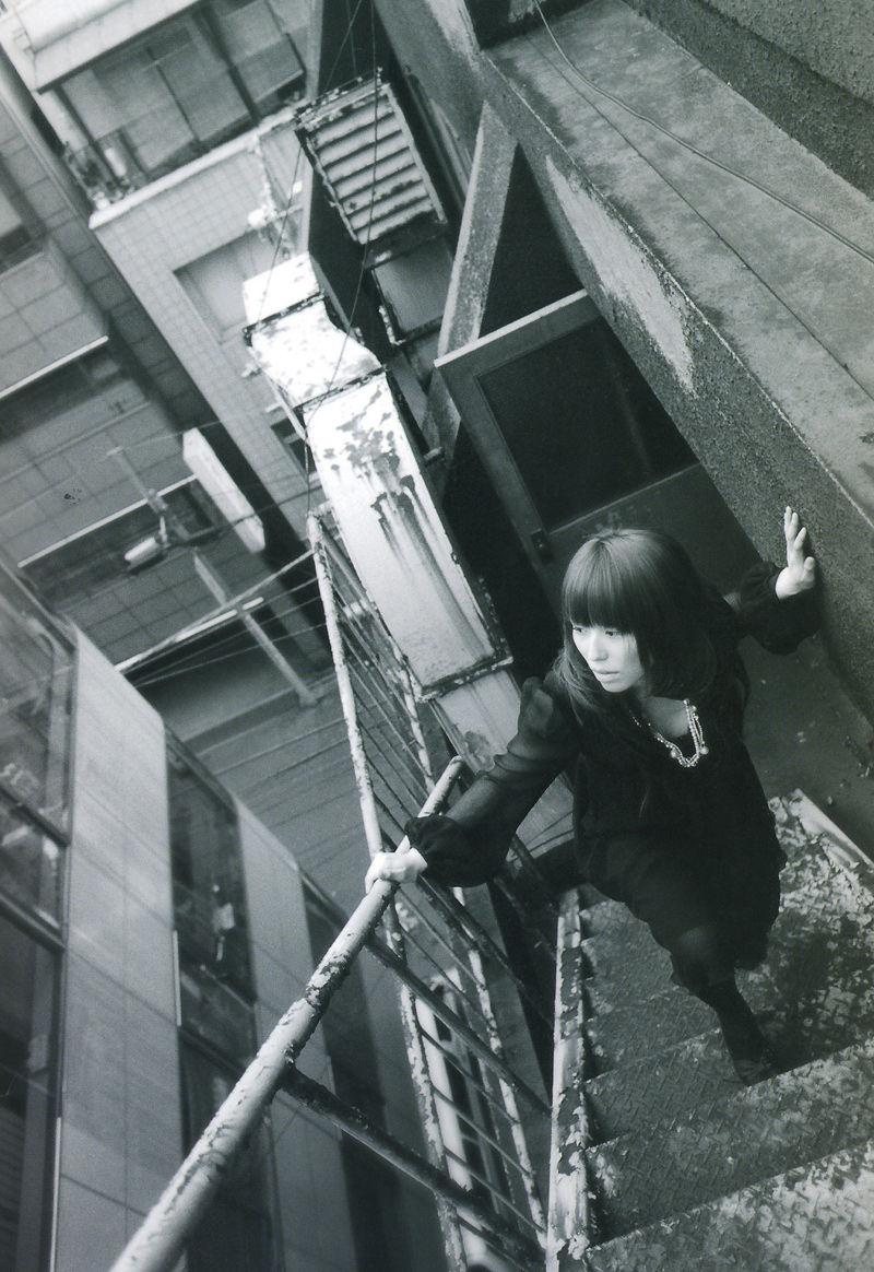 若槻千夏《Chinatty》 [PhotoBook]