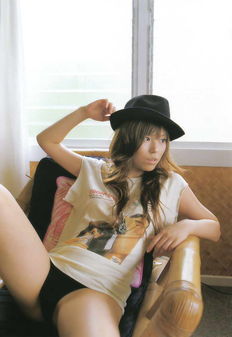 若槻千夏《Chinatty》 [PhotoBook]