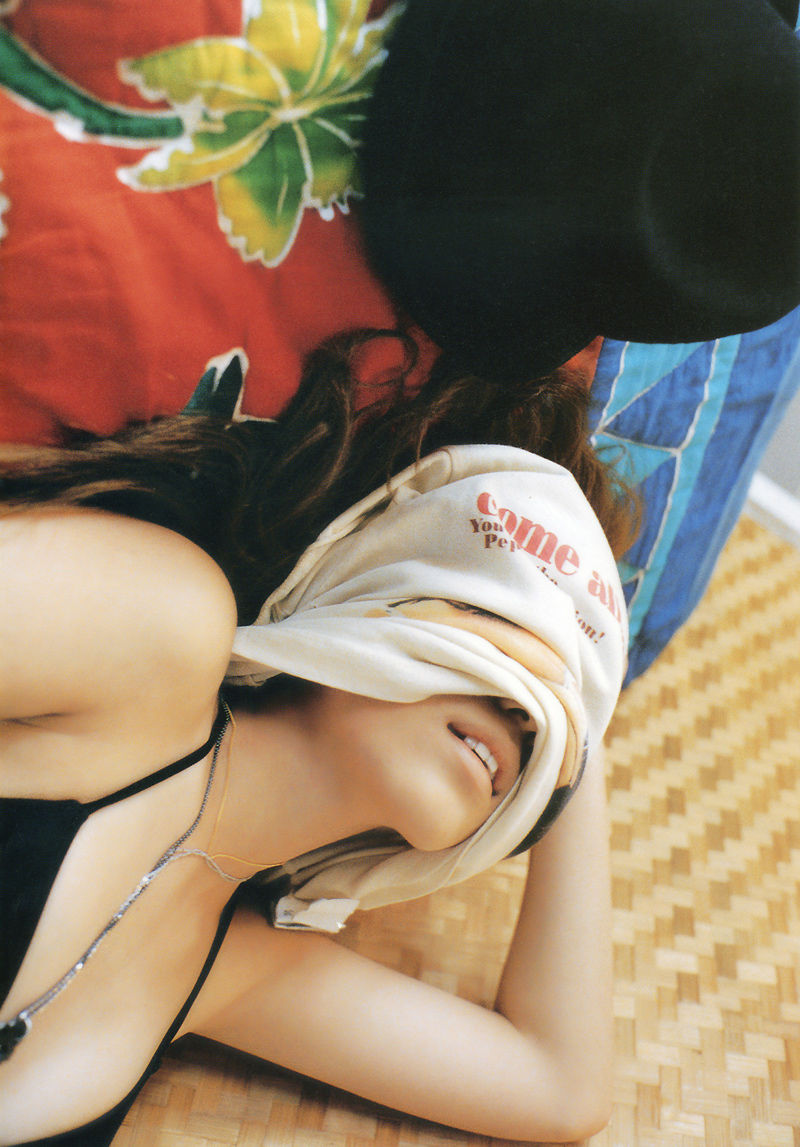 若槻千夏《Chinatty》 [PhotoBook]