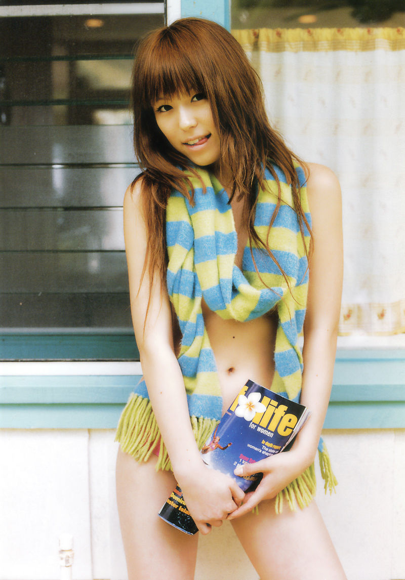 若槻千夏《Chinatty》 [PhotoBook]