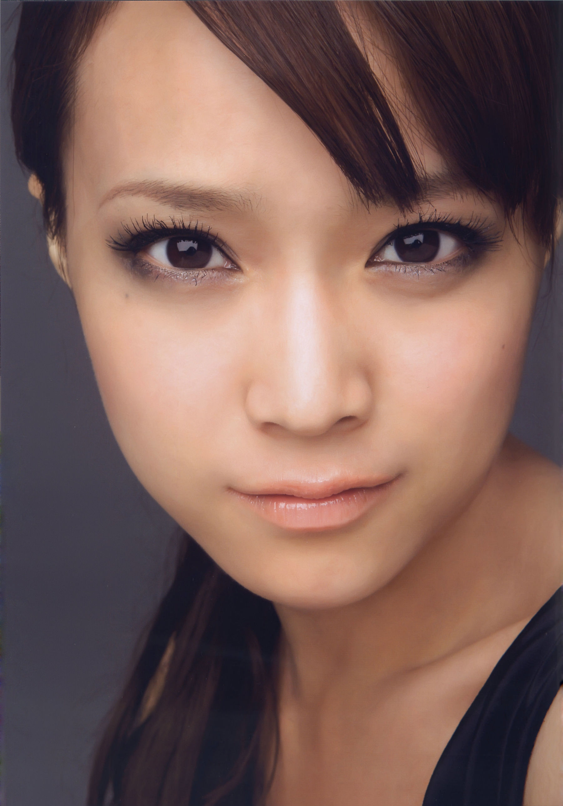亀井絵里《Thanks》 [PhotoBook]