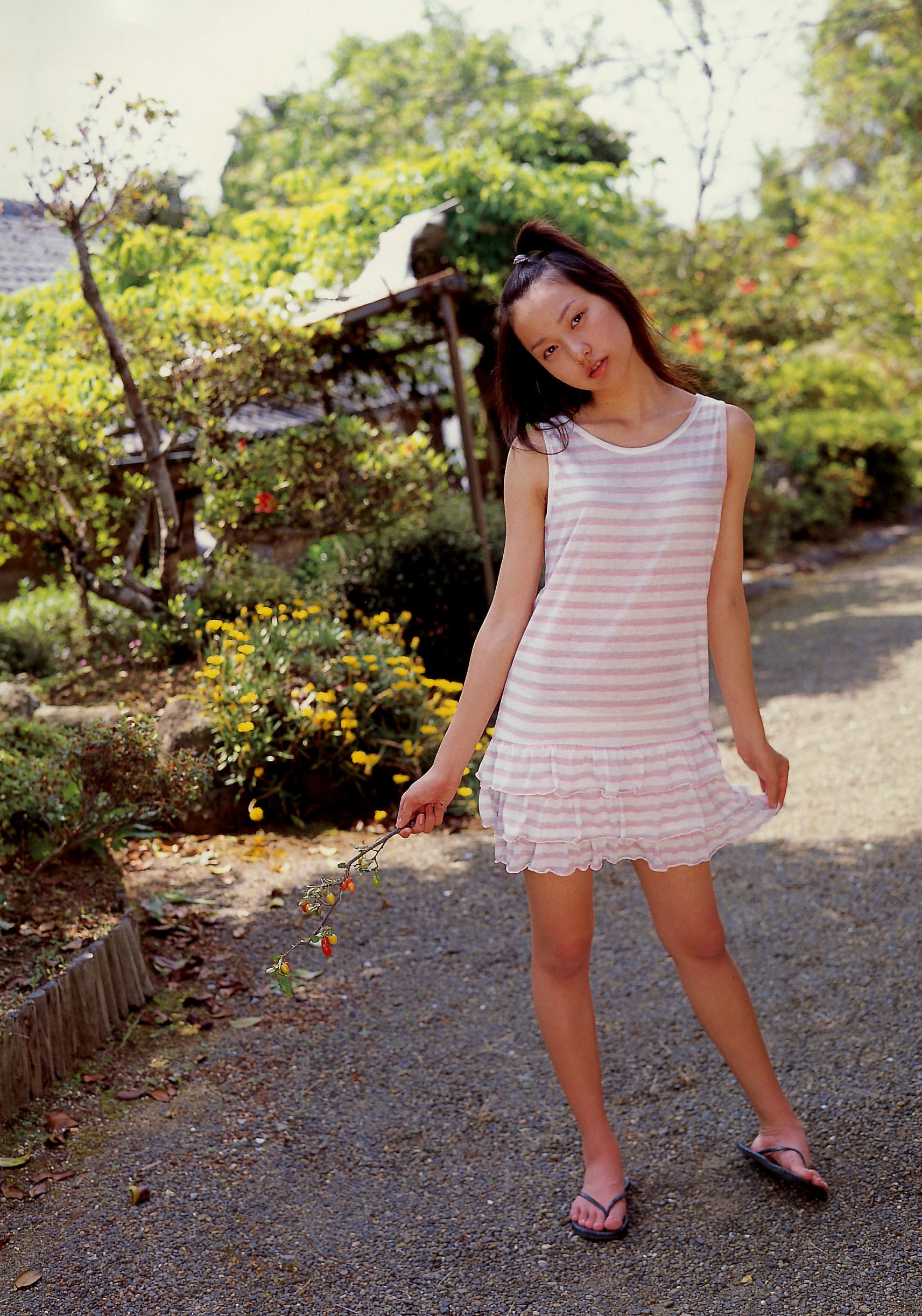 戸田恵梨香《SANWA MOOK 7 生まれた泉》 [PhotoBook]