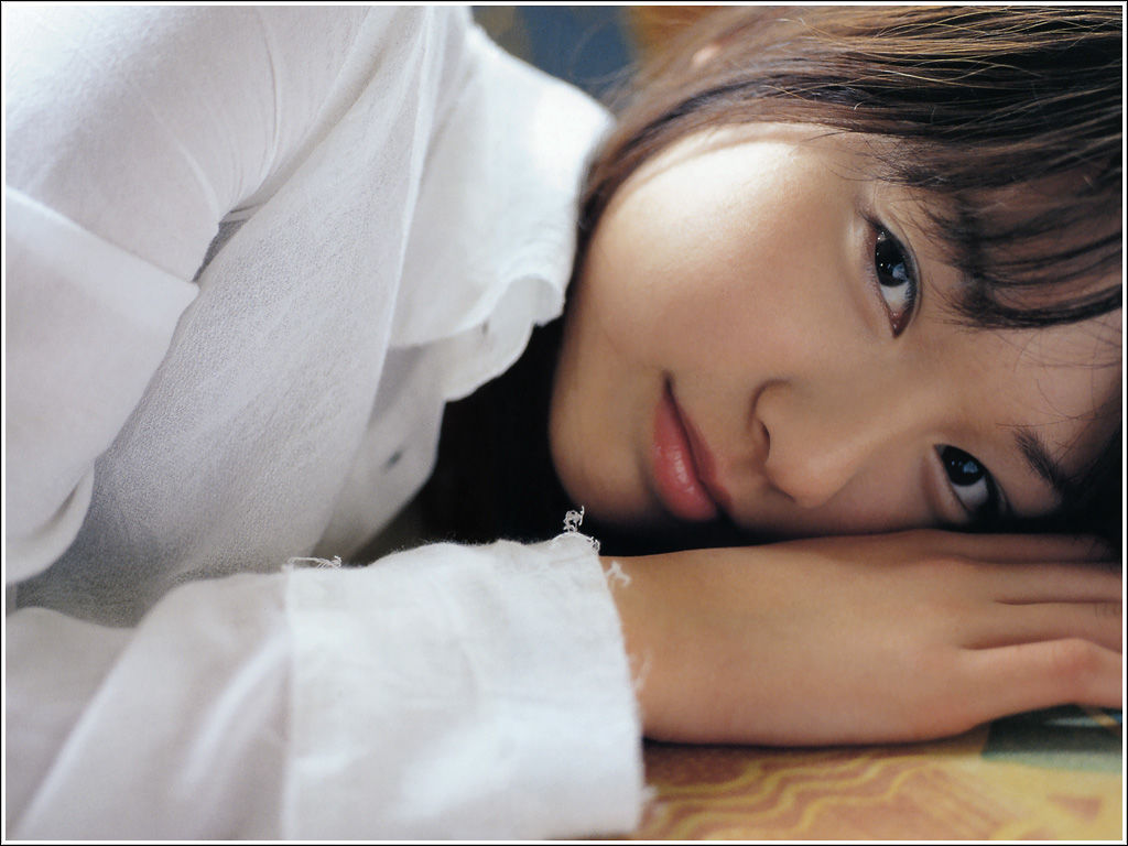 戸田恵梨香《Nature》 [Photobook]