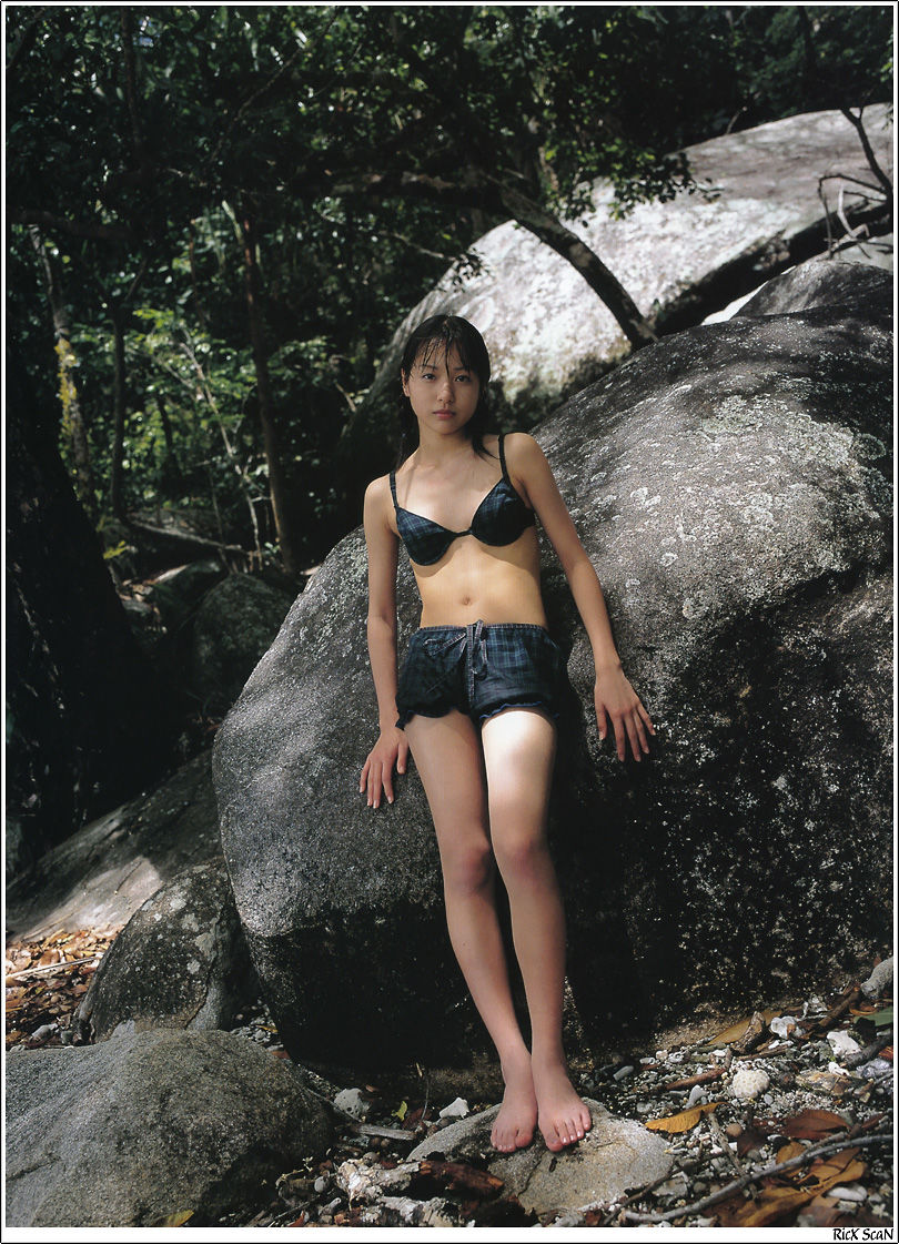 戸田恵梨香《Nature》 [Photobook]