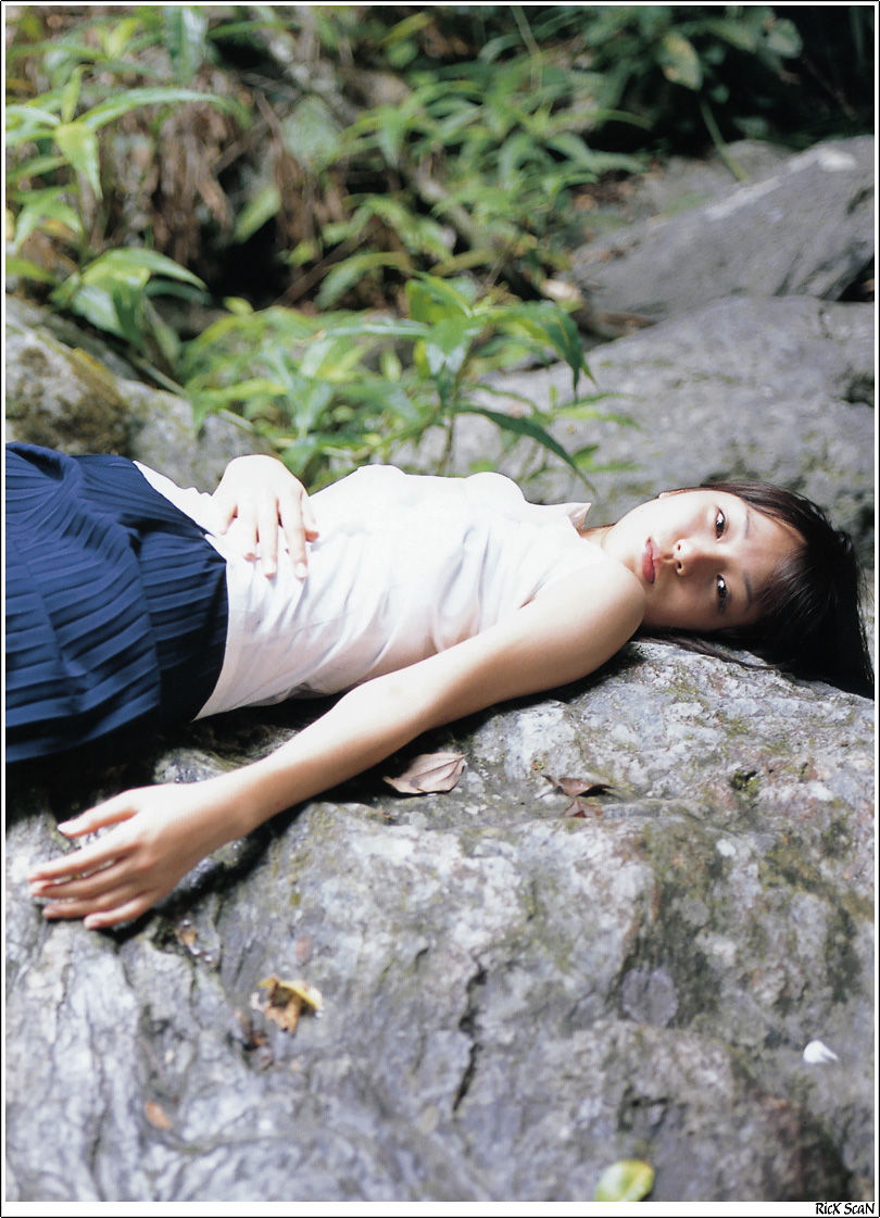 戸田恵梨香《Nature》 [Photobook]