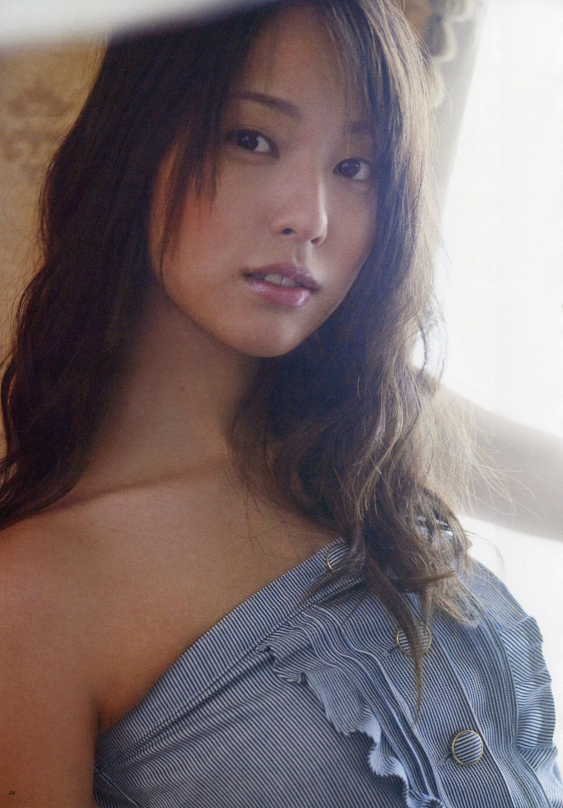 戸田恵梨香《ERIKA×CECIL McBEE Vivace》 [PhotoBook]