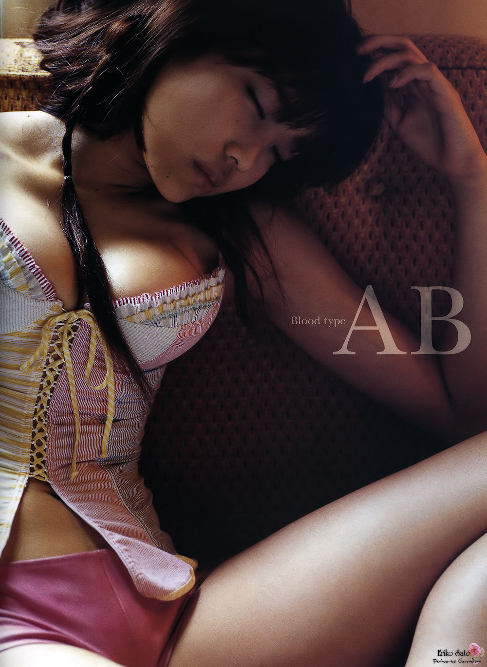 佐藤江梨子《Perfectness》 [PhotoBook]