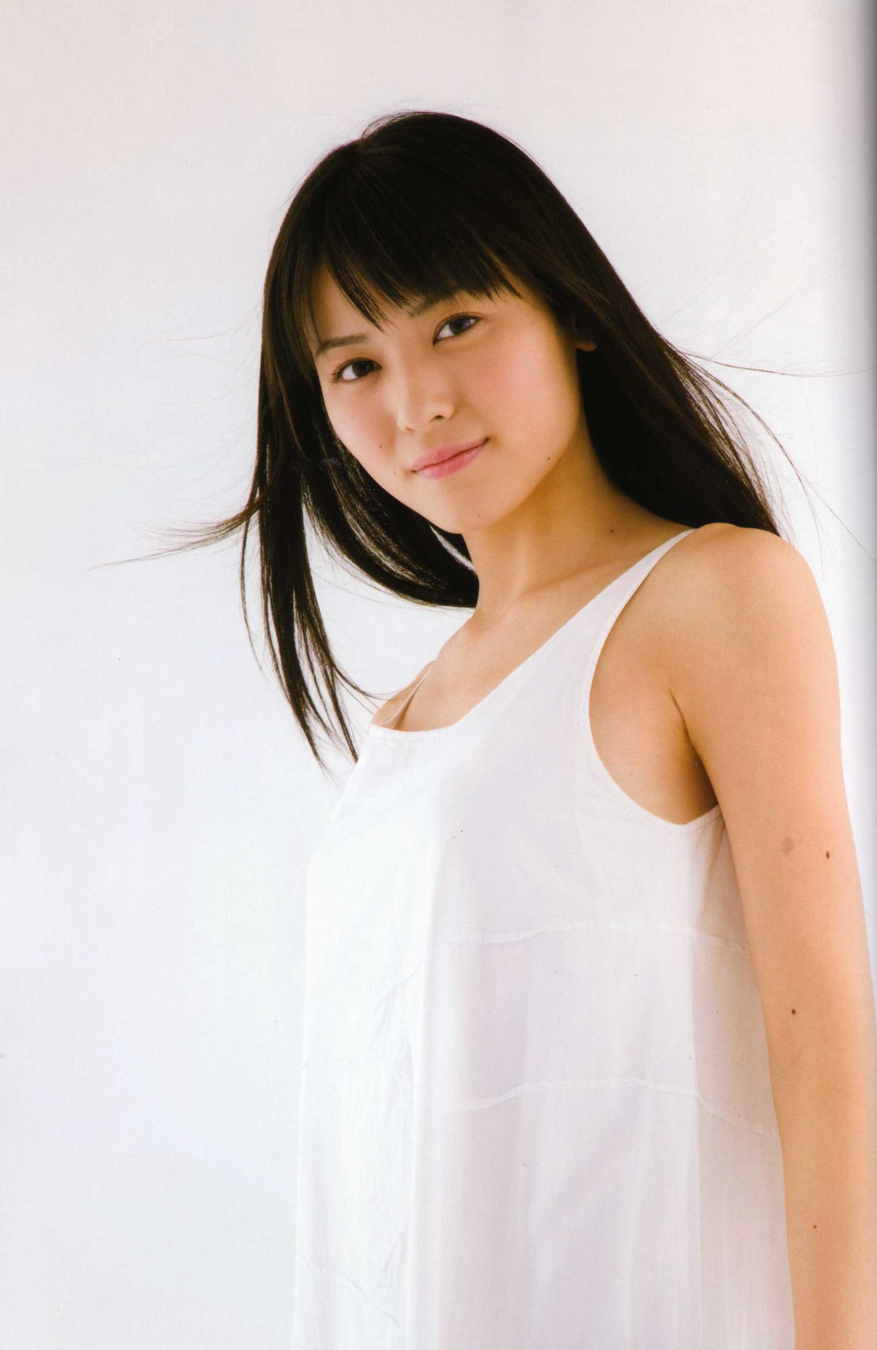 Maimi Yajima 矢島舞美  [PhotoBook]