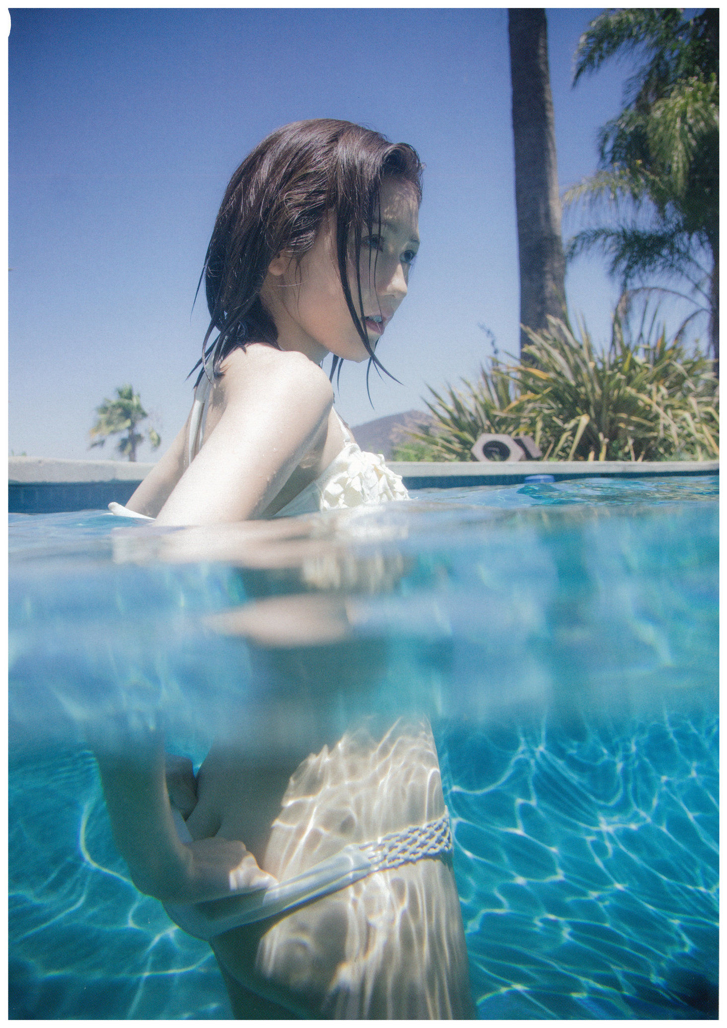 渡辺麻友『知らないうちに』 [PhotoBook]