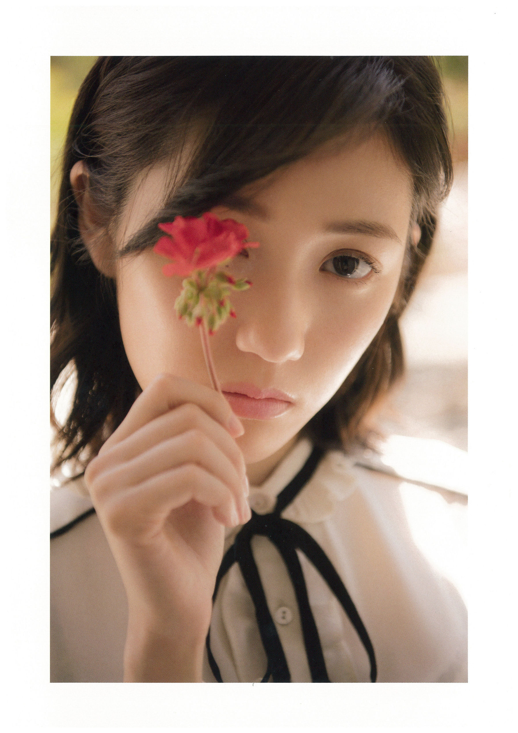渡辺麻友『知らないうちに』 [PhotoBook]