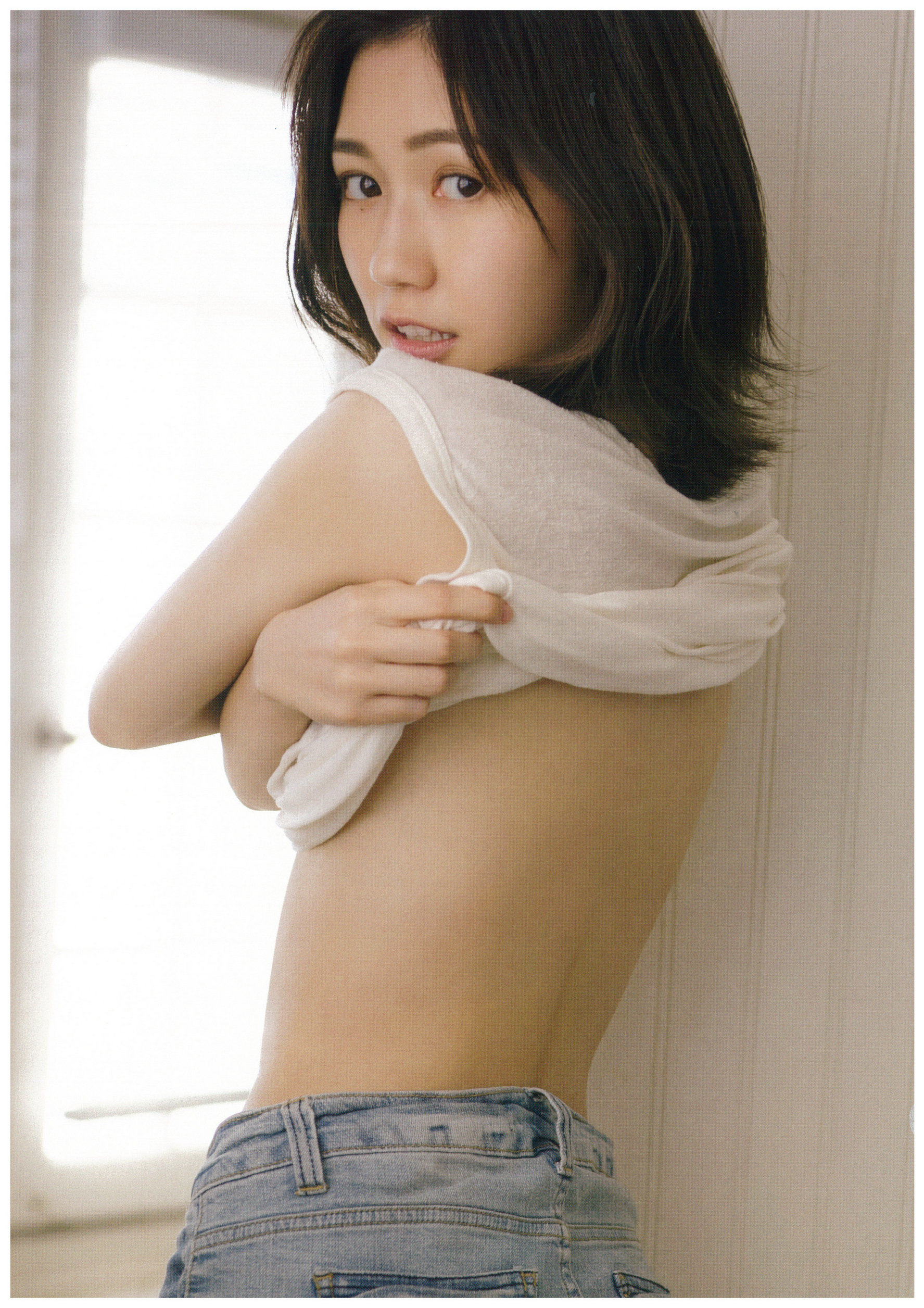 渡辺麻友『知らないうちに』 [PhotoBook]
