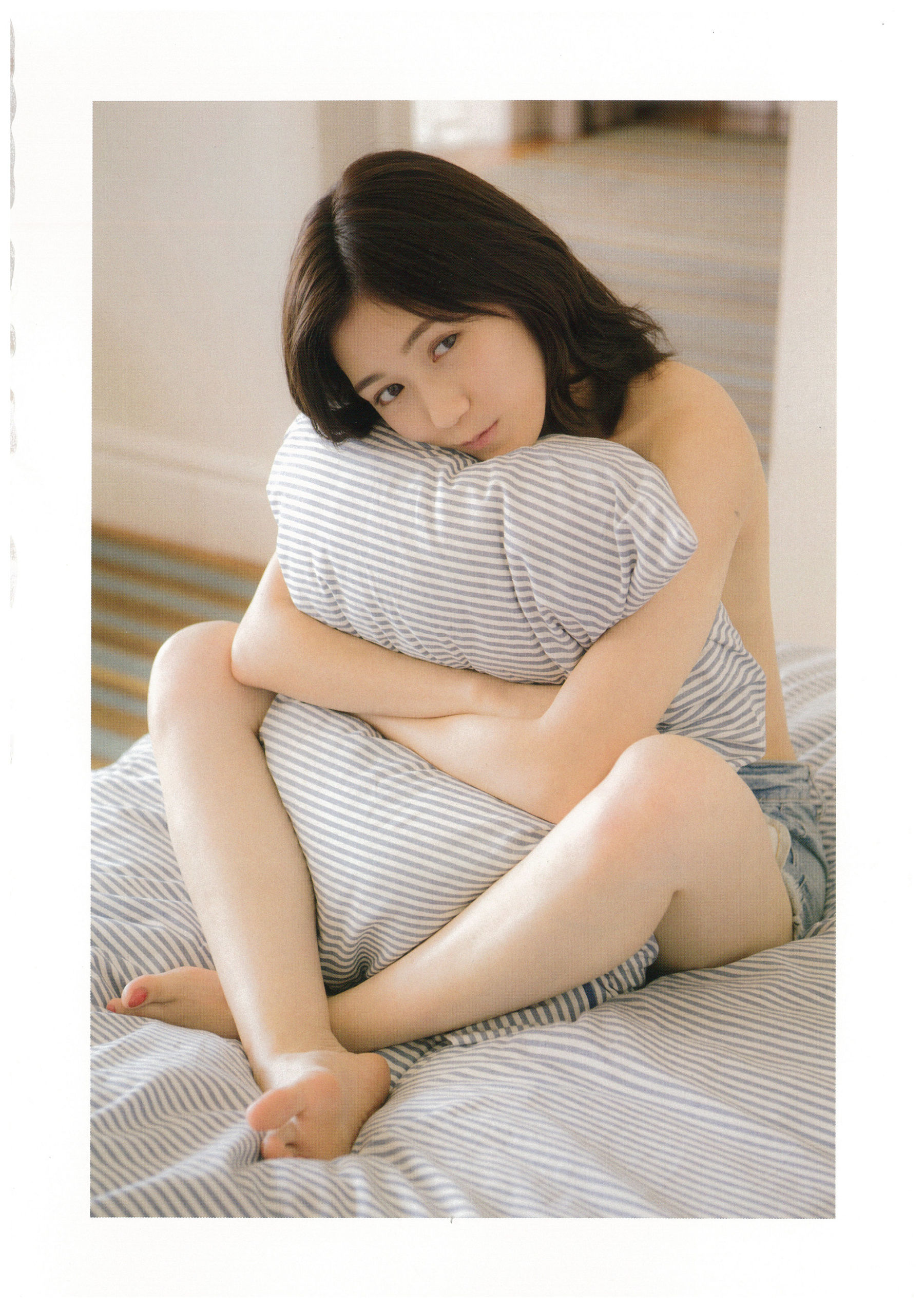 渡辺麻友『知らないうちに』 [PhotoBook]