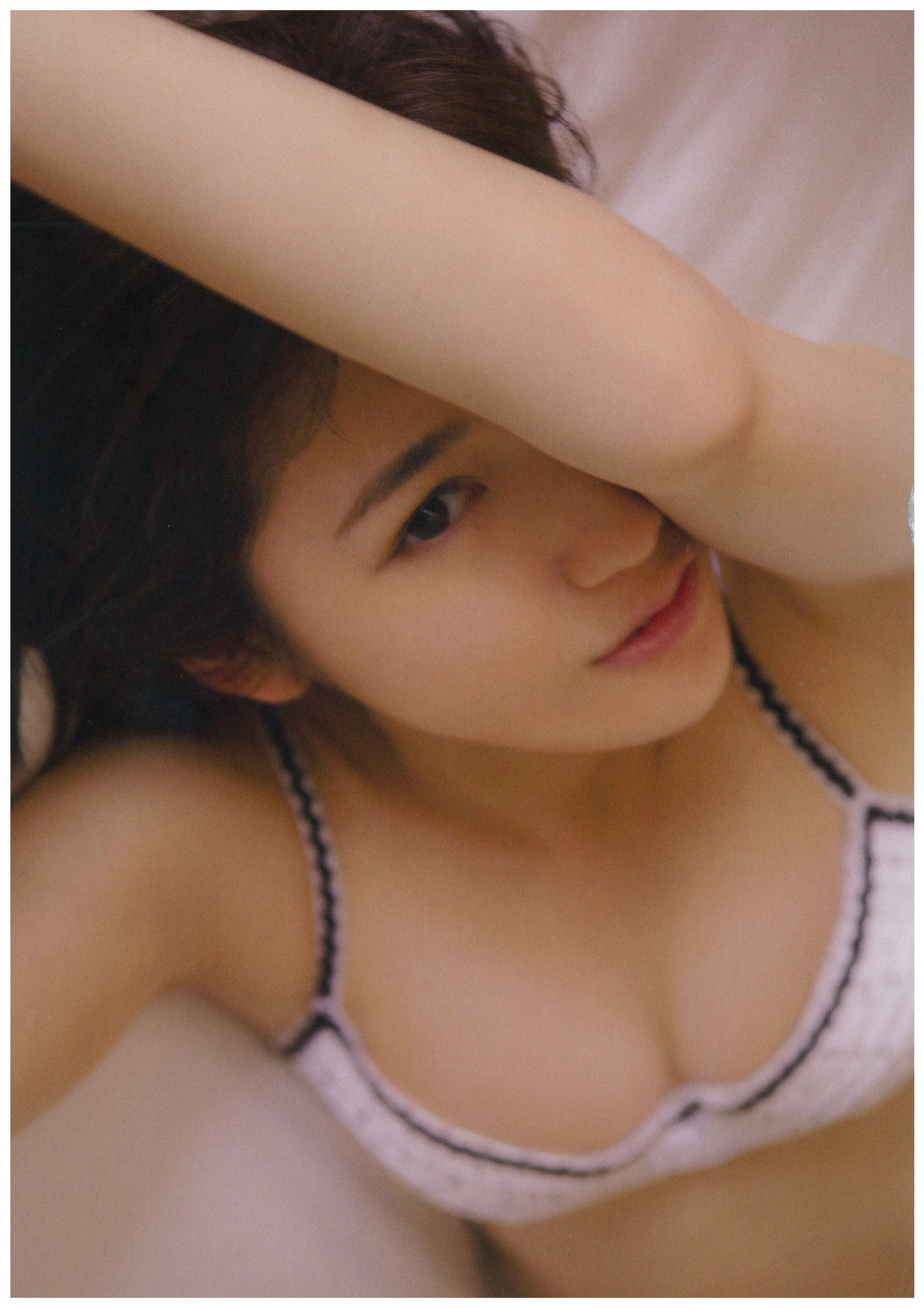 渡辺麻友『知らないうちに』 [PhotoBook]