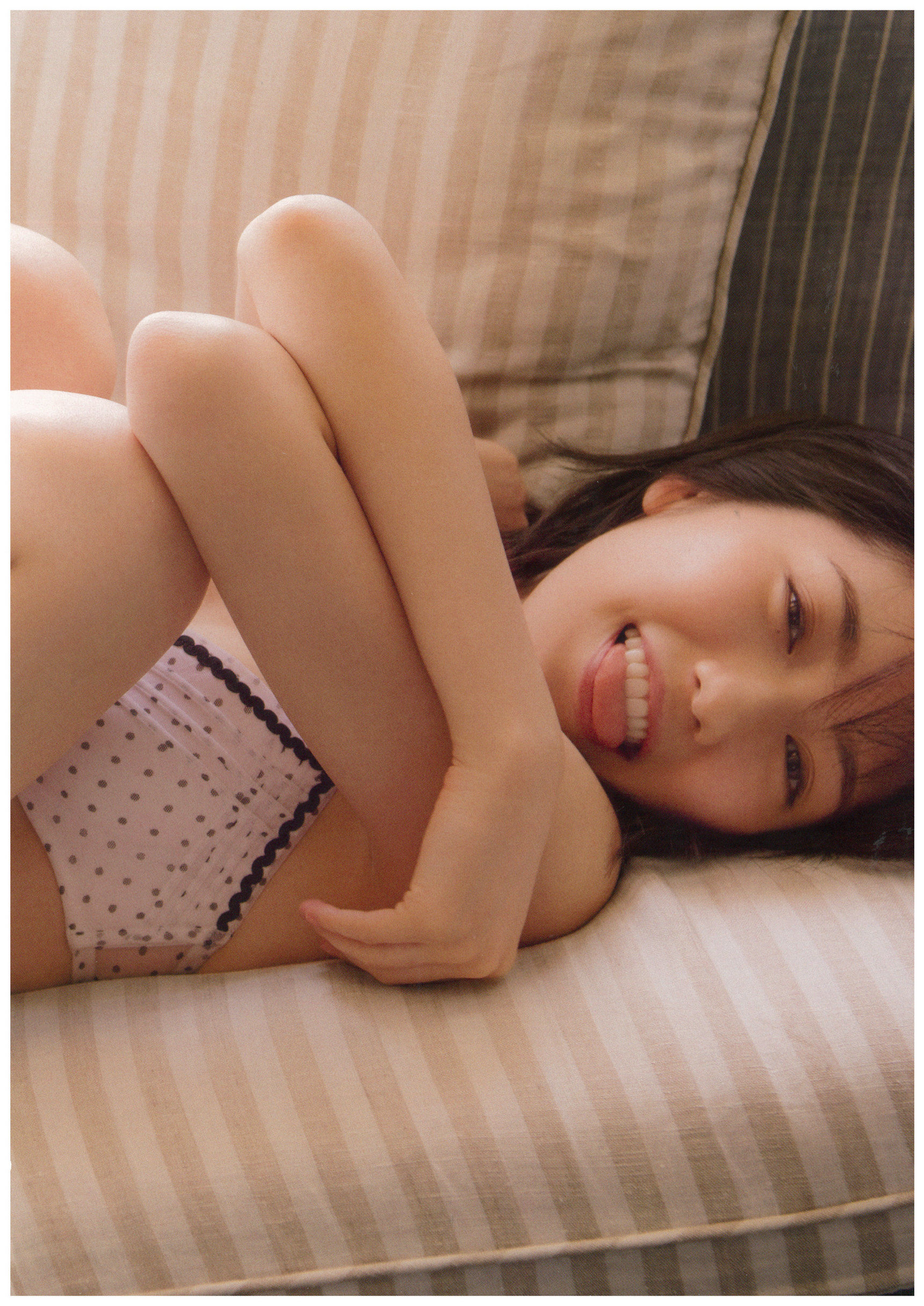 渡辺麻友『知らないうちに』 [PhotoBook]