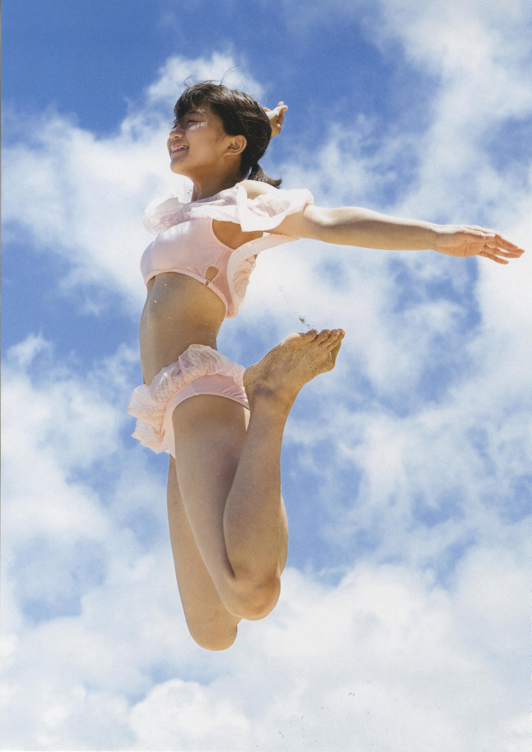 星名美怜「MIREITOPIA」 [PhotoBook]