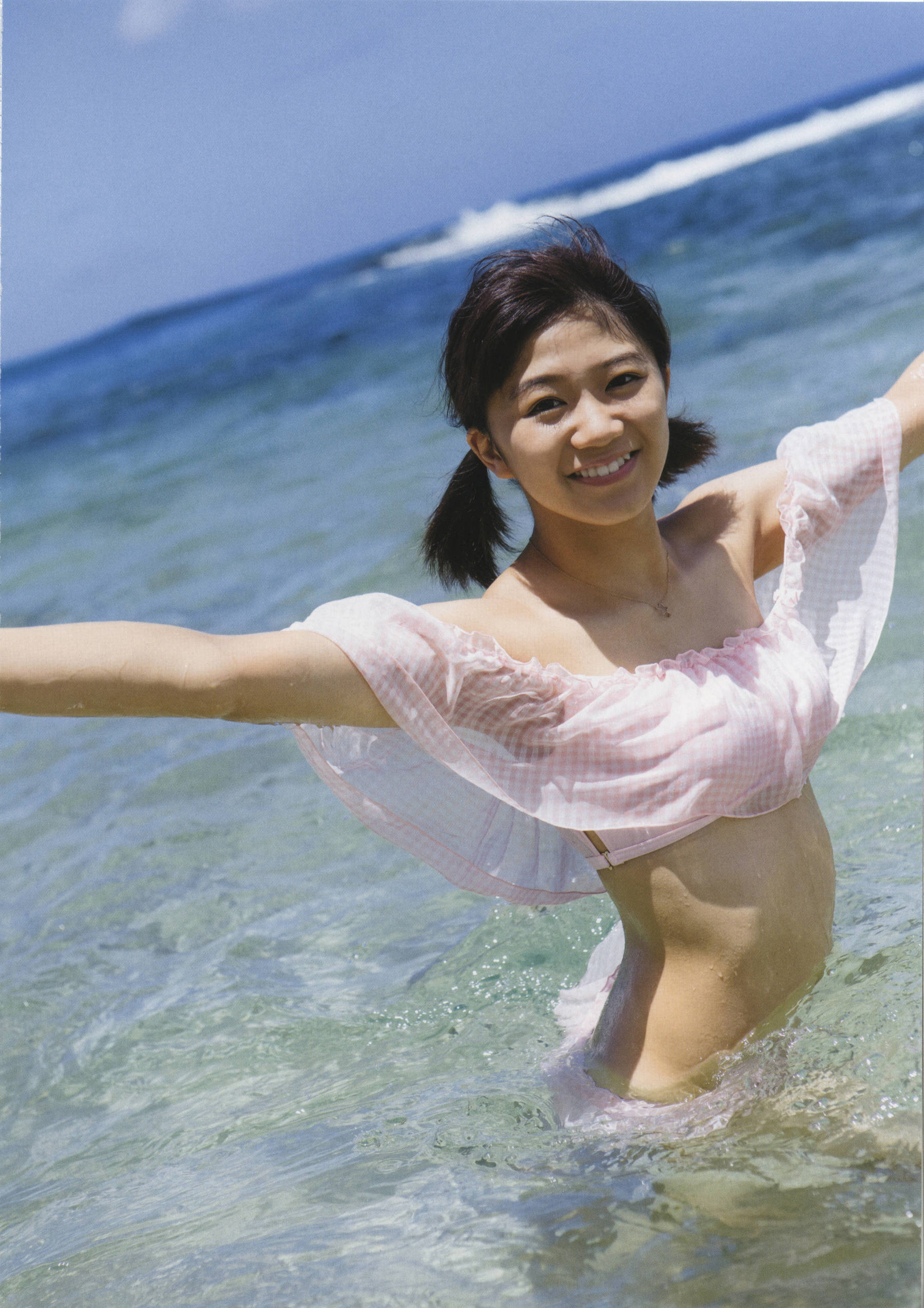 星名美怜「MIREITOPIA」 [PhotoBook]