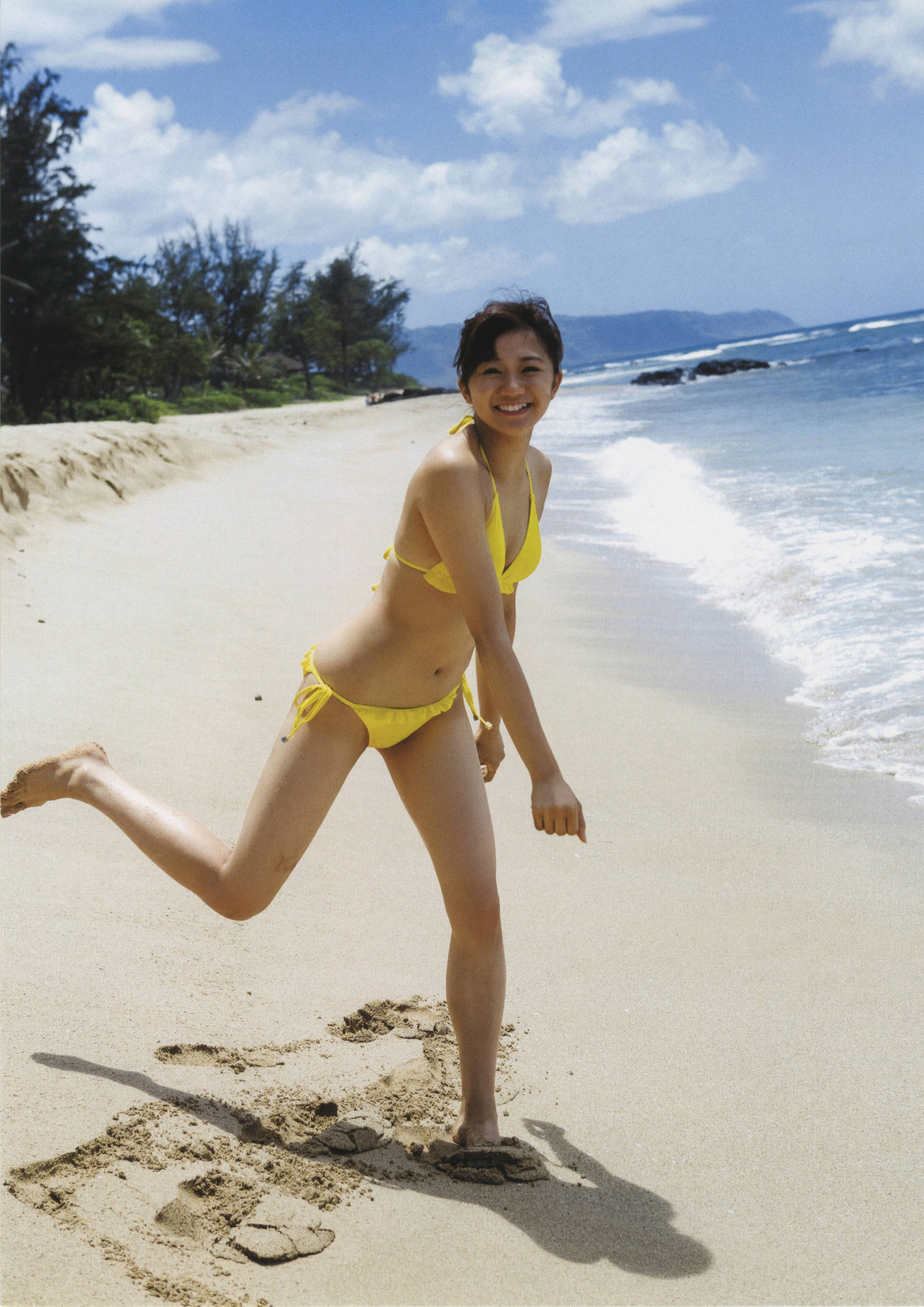 星名美怜「MIREITOPIA」 [PhotoBook]